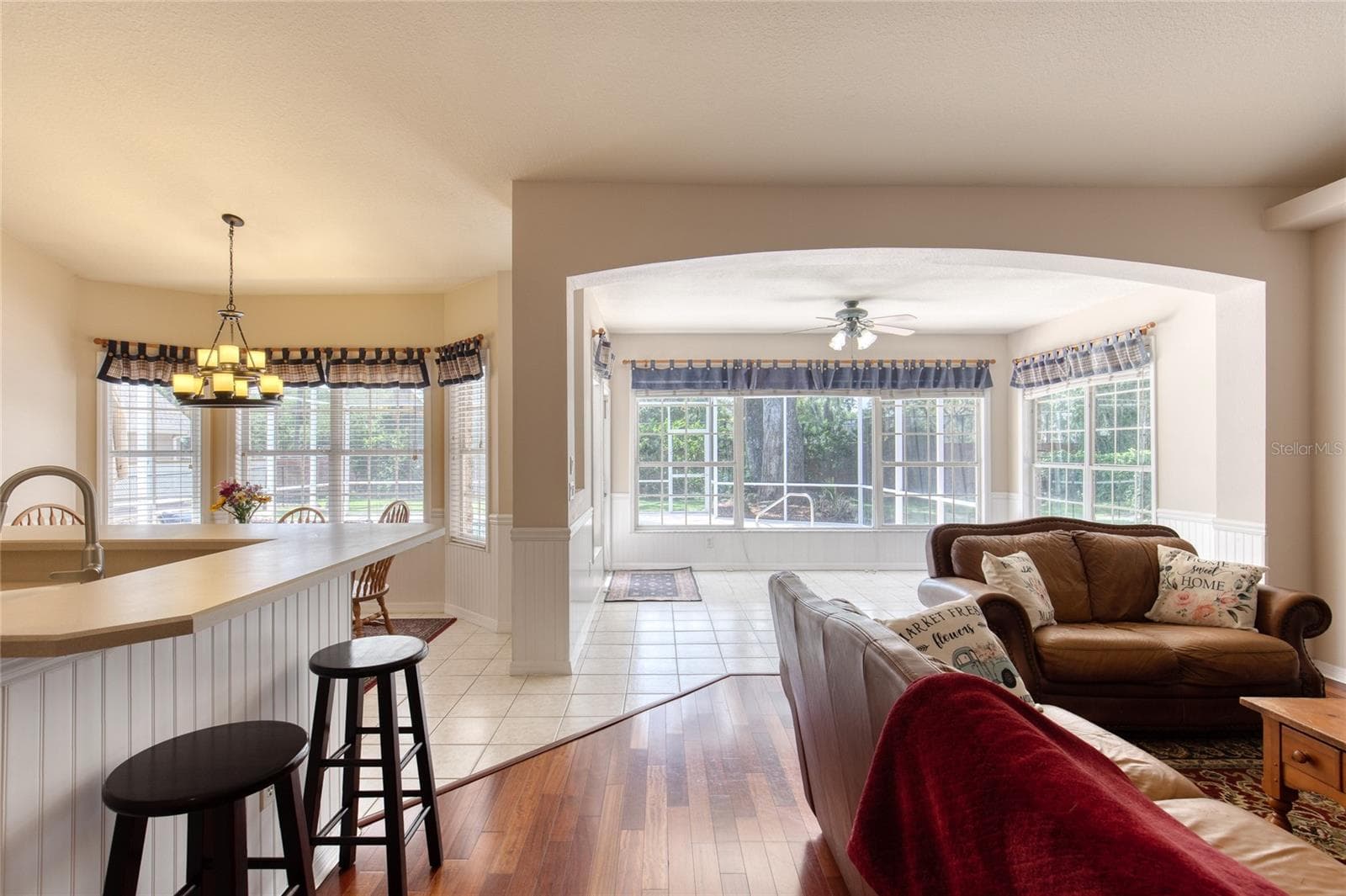 Single Family Residence at 5 WATERCLIFF LN, ORMOND BEACH, photo 17 of 77