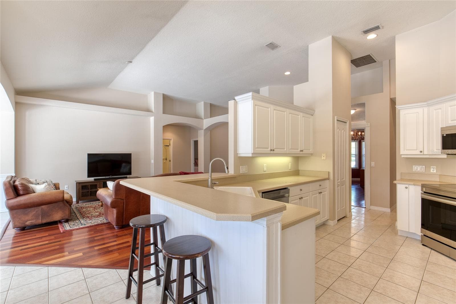 Single Family Residence at 5 WATERCLIFF LN, ORMOND BEACH, photo 25 of 77