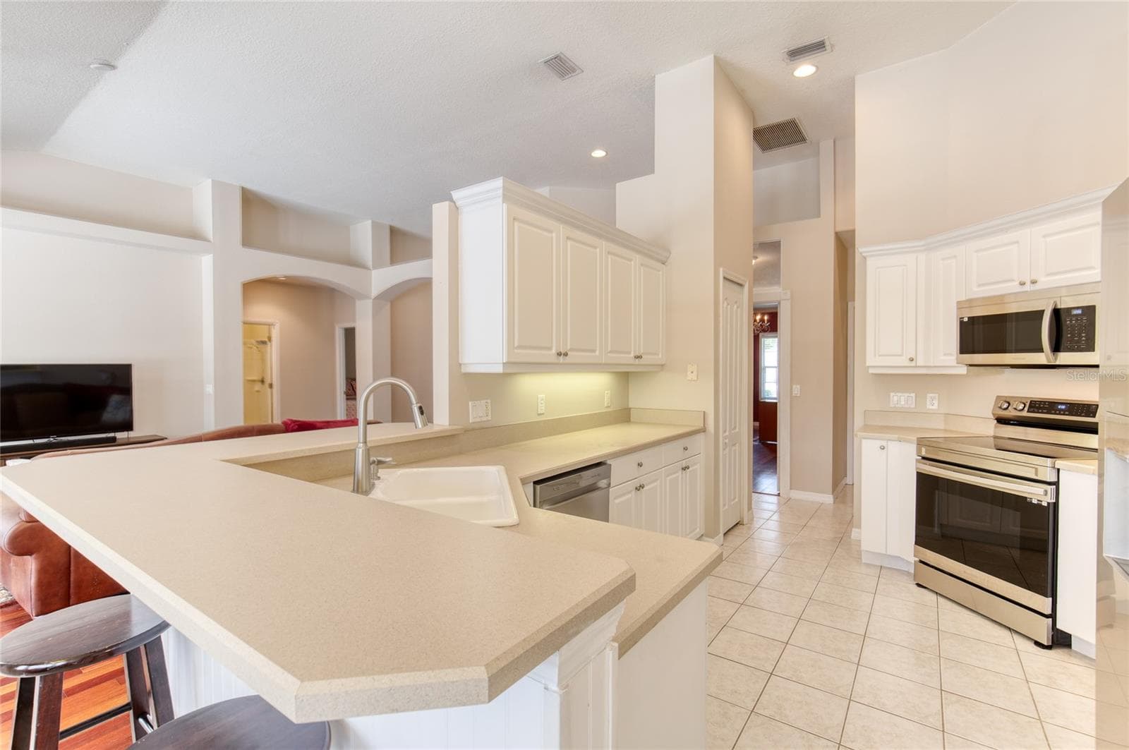 Single Family Residence at 5 WATERCLIFF LN, ORMOND BEACH, photo 26 of 77