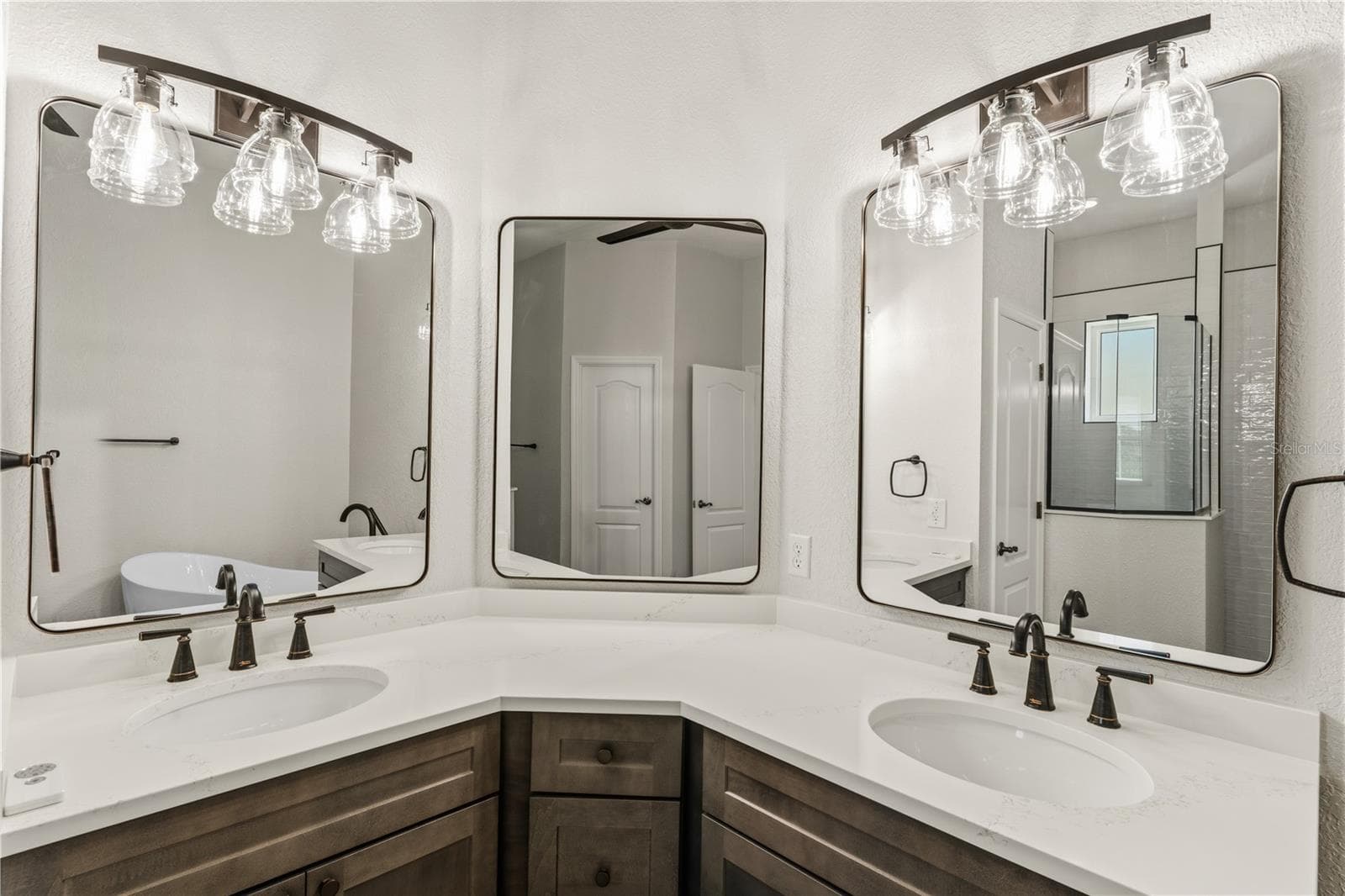 Single Family Residence at 1165 BOUNDARY BLVD, ROTONDA WEST, photo 22 of 49