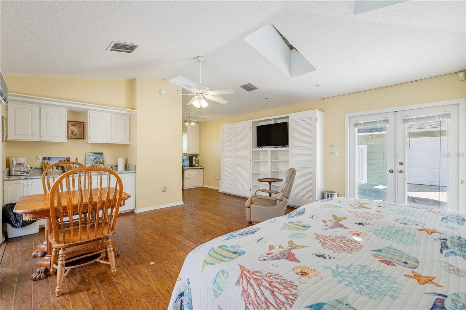 Cabana Bedroom #4 - 32834 LAKESHORE DR, TAVARES