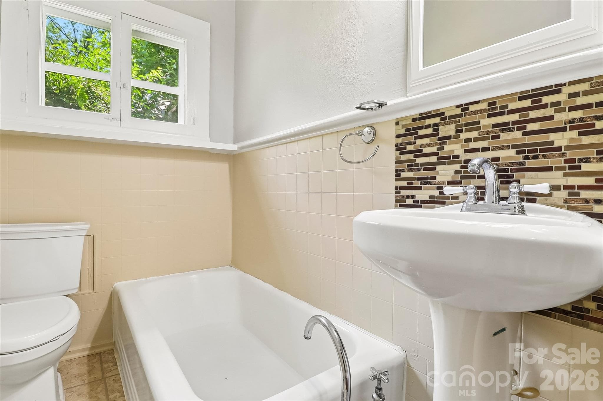 Single Family Residence at Chester, photo 25 of 26