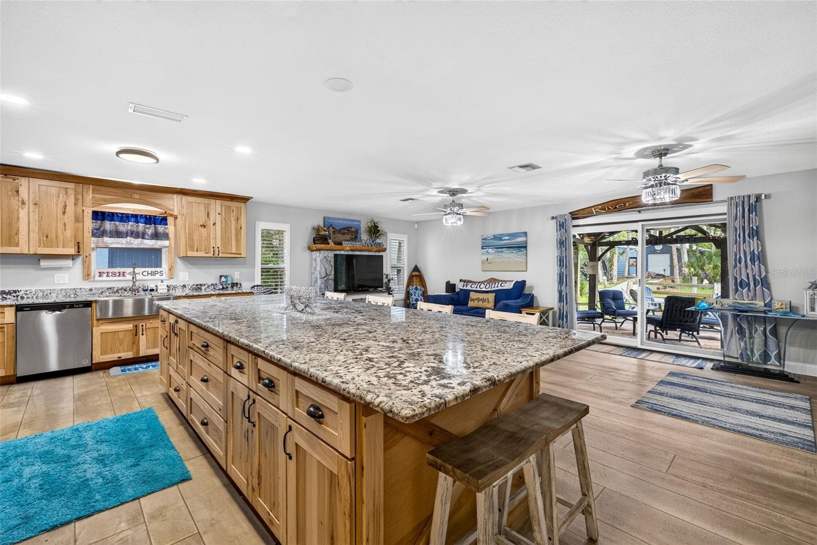 Single Family Residence at 4600 S LEWOODS DR, HOMOSASSA, photo 11 of 88