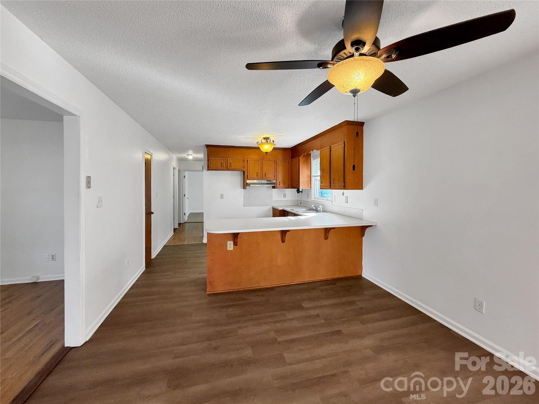 Single Family Residence at 315 Southglenn Drive, Shelby, photo 9 of 24