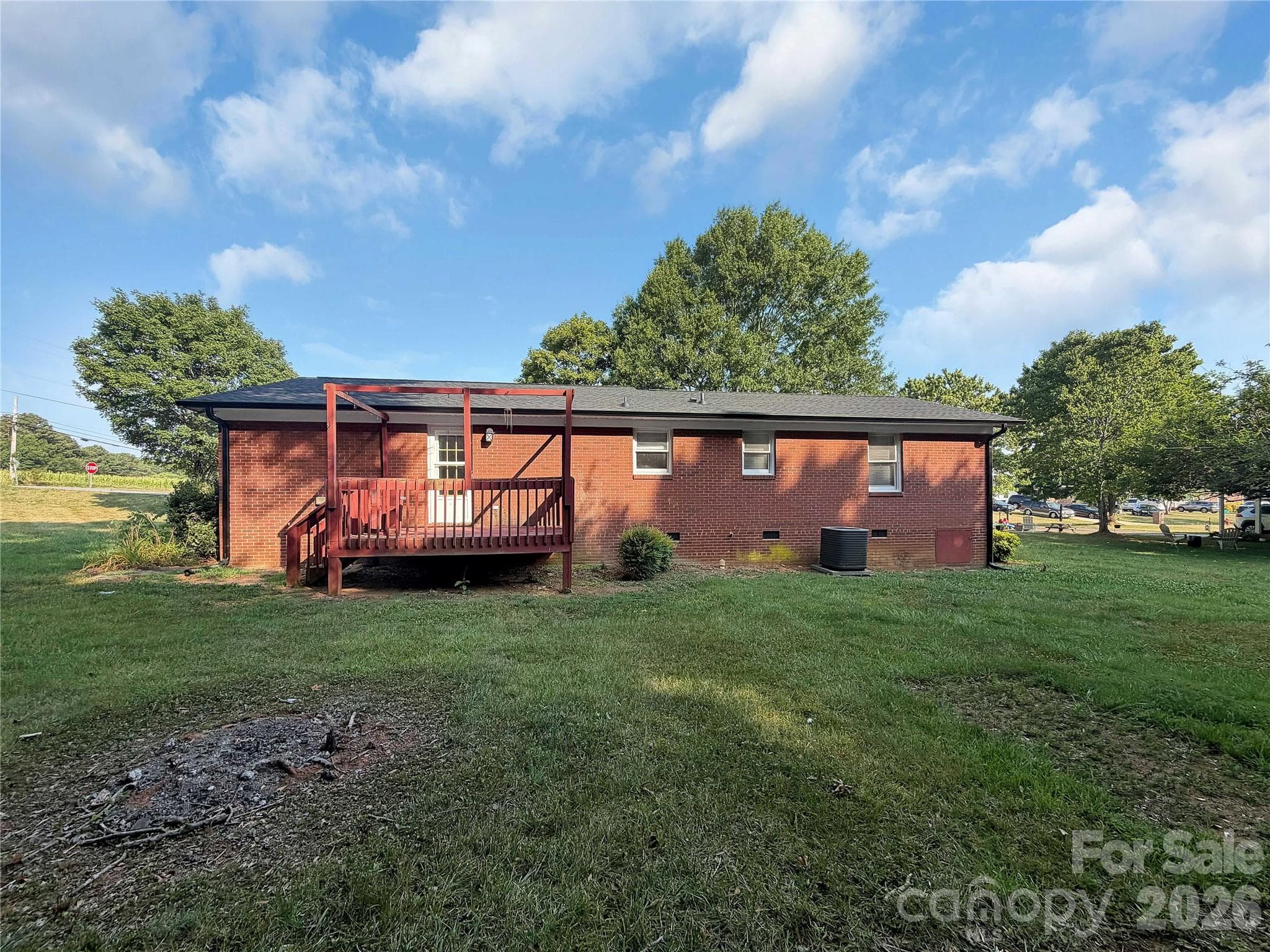 Single Family Residence at 315 Southglenn Drive, Shelby, photo 23 of 24