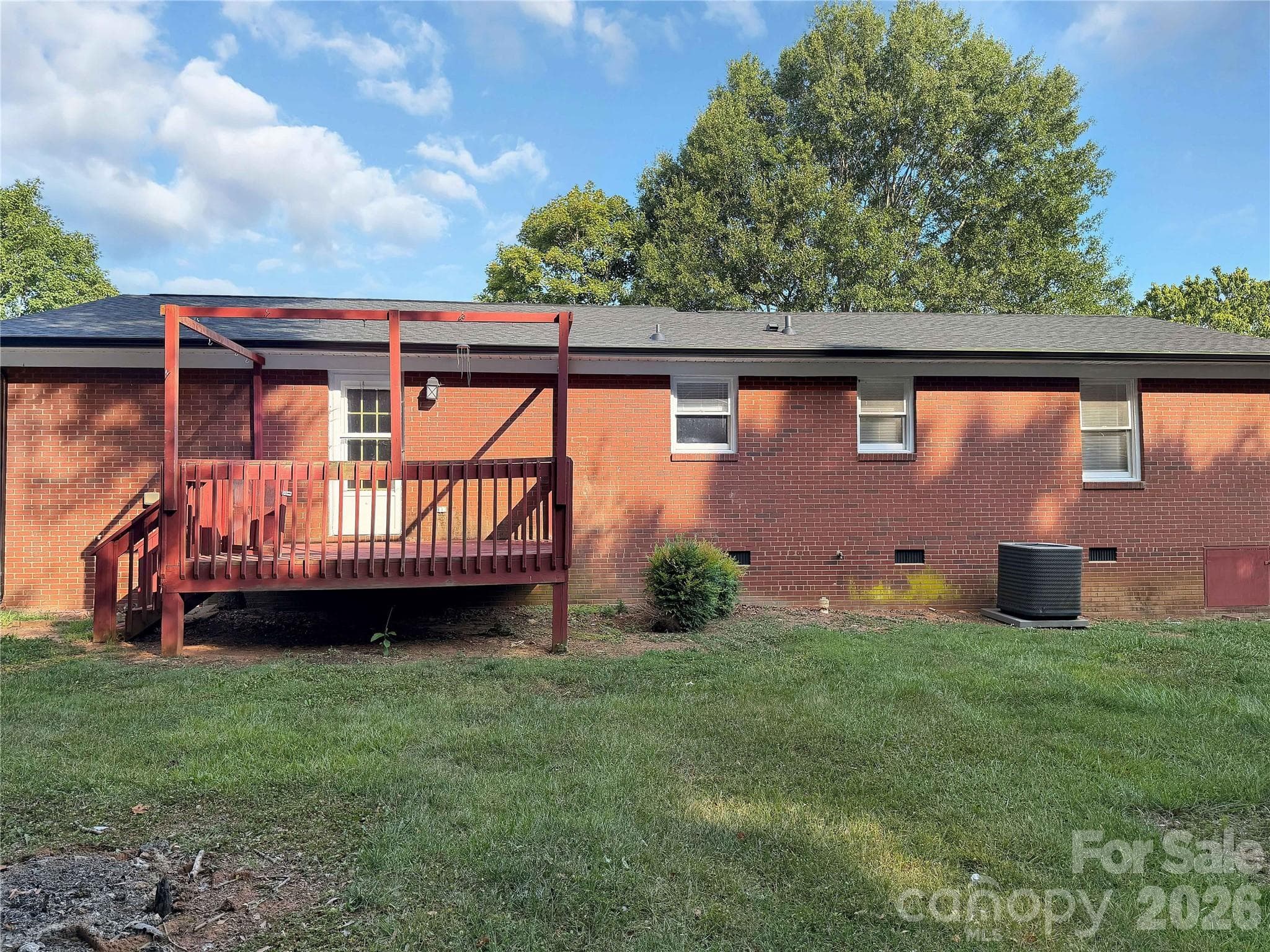 Single Family Residence at 315 Southglenn Drive, Shelby, photo 22 of 24