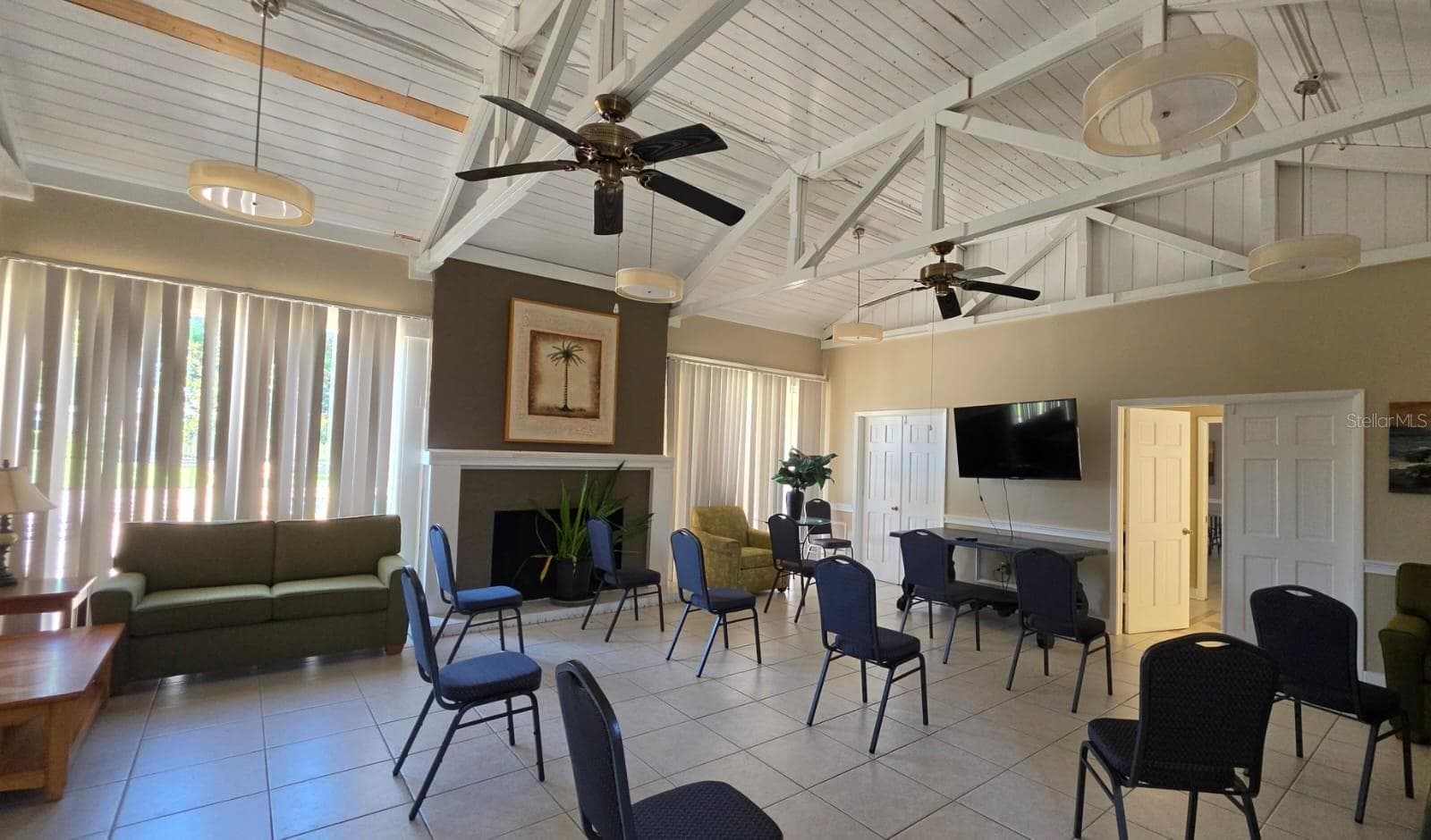 Clubhouse - 550 WINDMEADOWS ST #550, ALTAMONTE SPRINGS