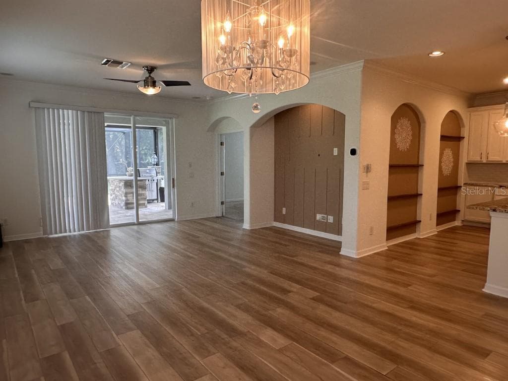 Townhouse at 11107 GREEN PARK CIR, TAMPA, photo 9 of 31