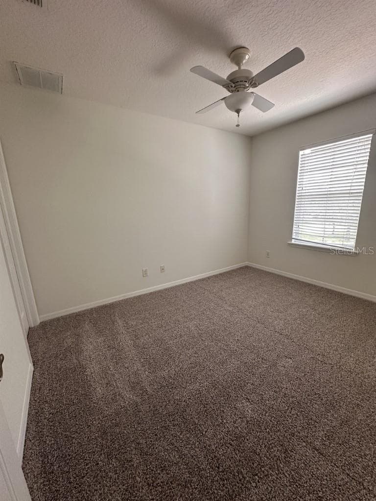 Townhouse at 11107 GREEN PARK CIR, TAMPA, photo 19 of 31