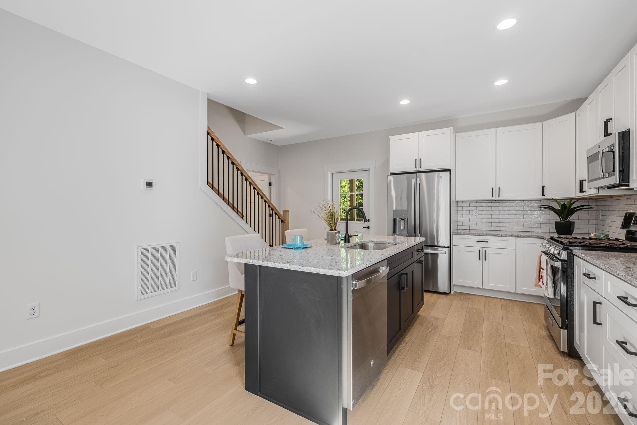 Single Family Residence at Asheville, photo 14 of 45