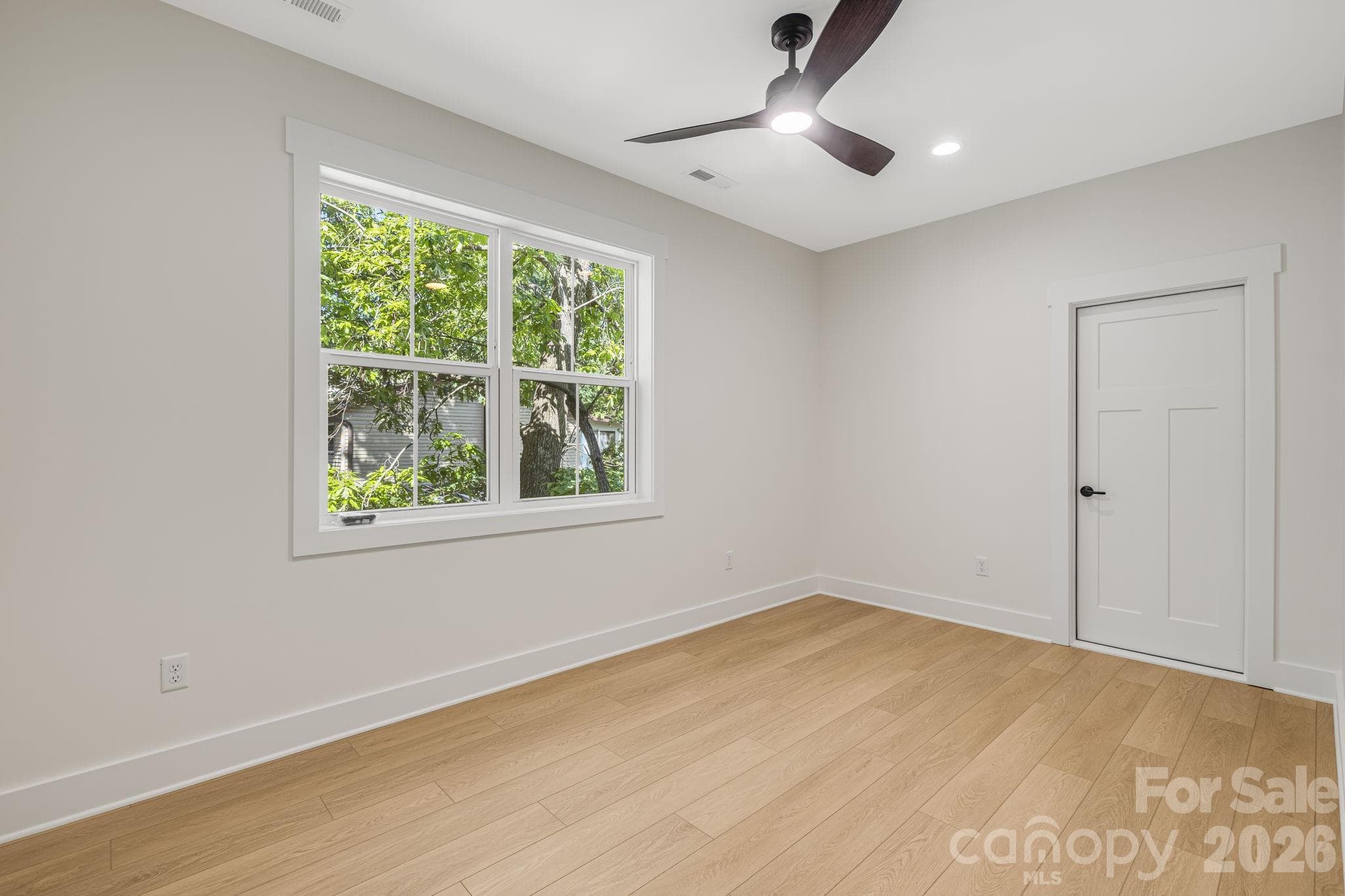 Single Family Residence at Asheville, photo 35 of 45