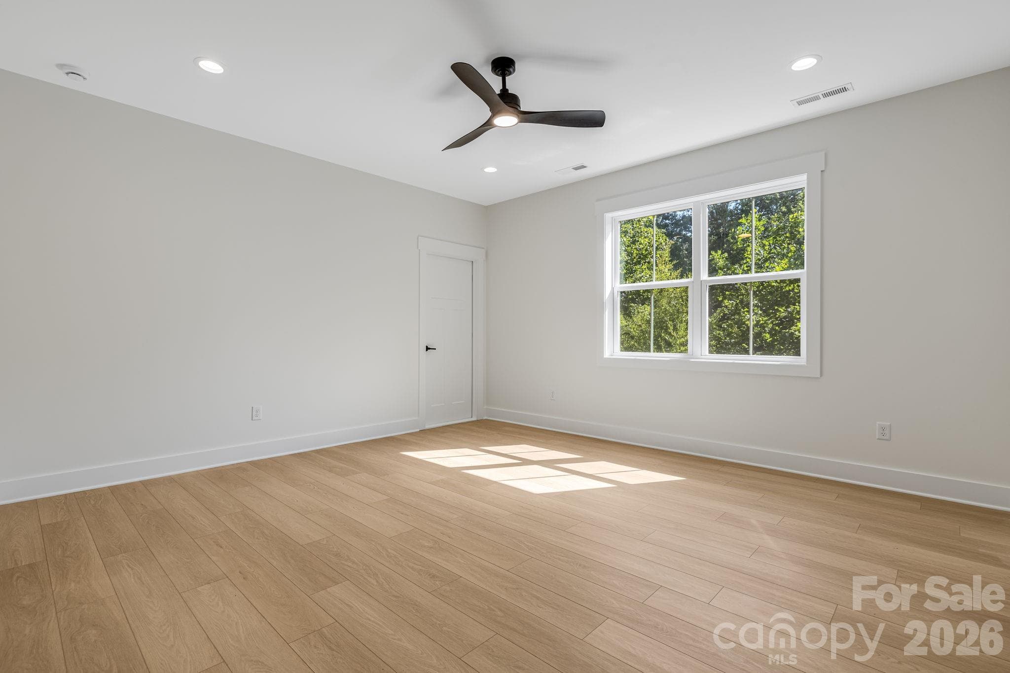 Single Family Residence at Asheville, photo 36 of 45
