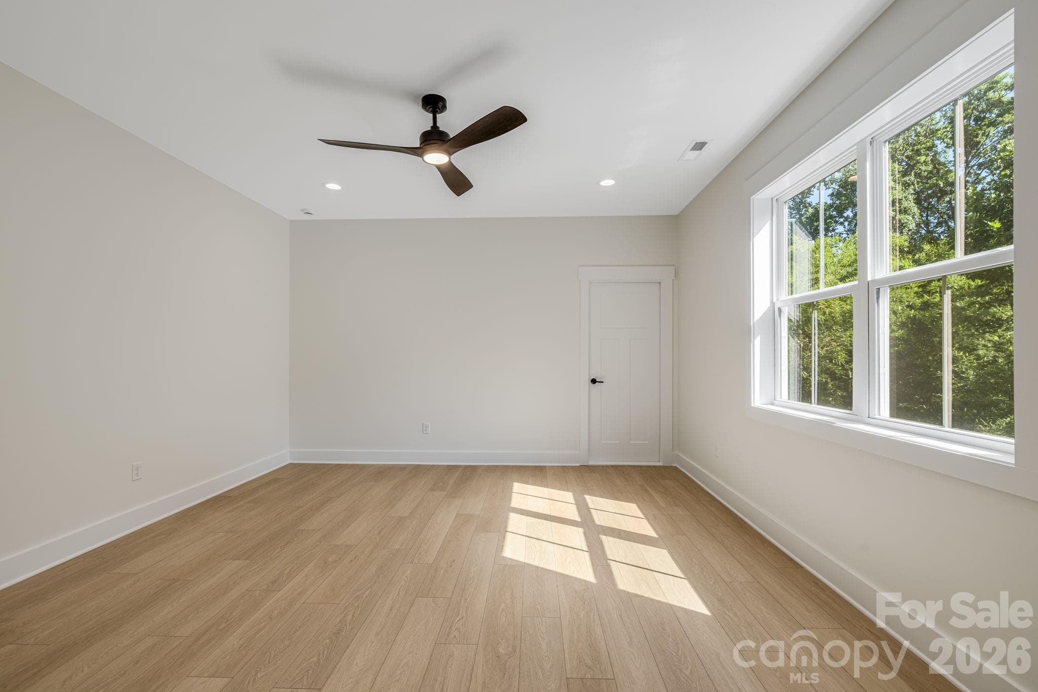 Single Family Residence at Asheville, photo 38 of 45