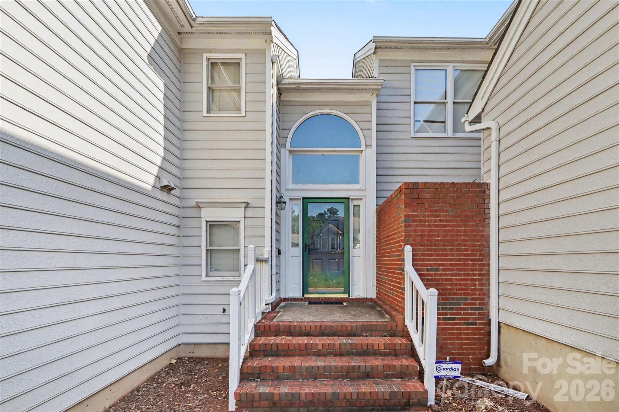 Townhouse at 8606 Fox Chase Lane, Charlotte, photo 23 of 27
