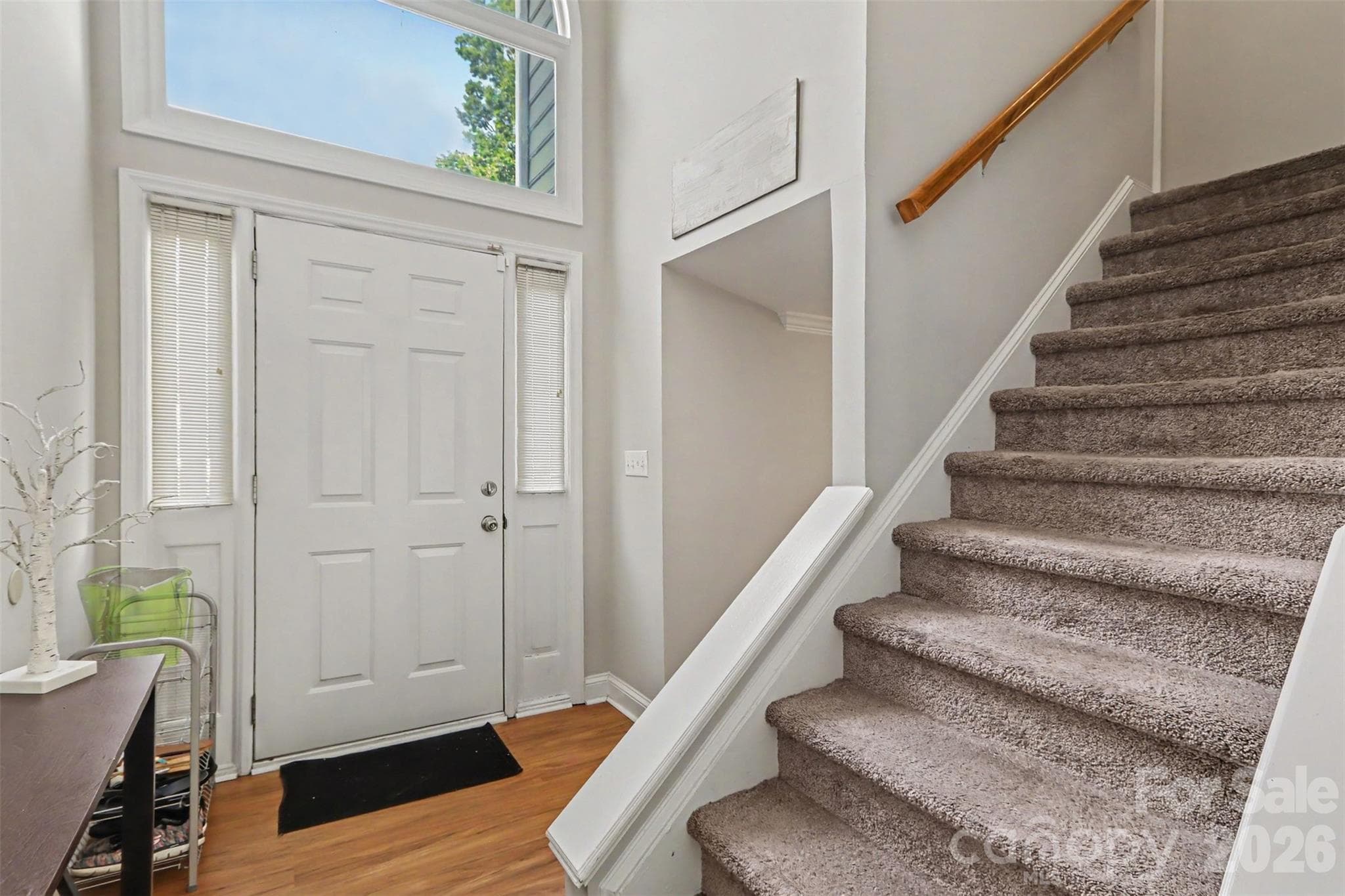 Townhouse at 8606 Fox Chase Lane, Charlotte, photo 3 of 27