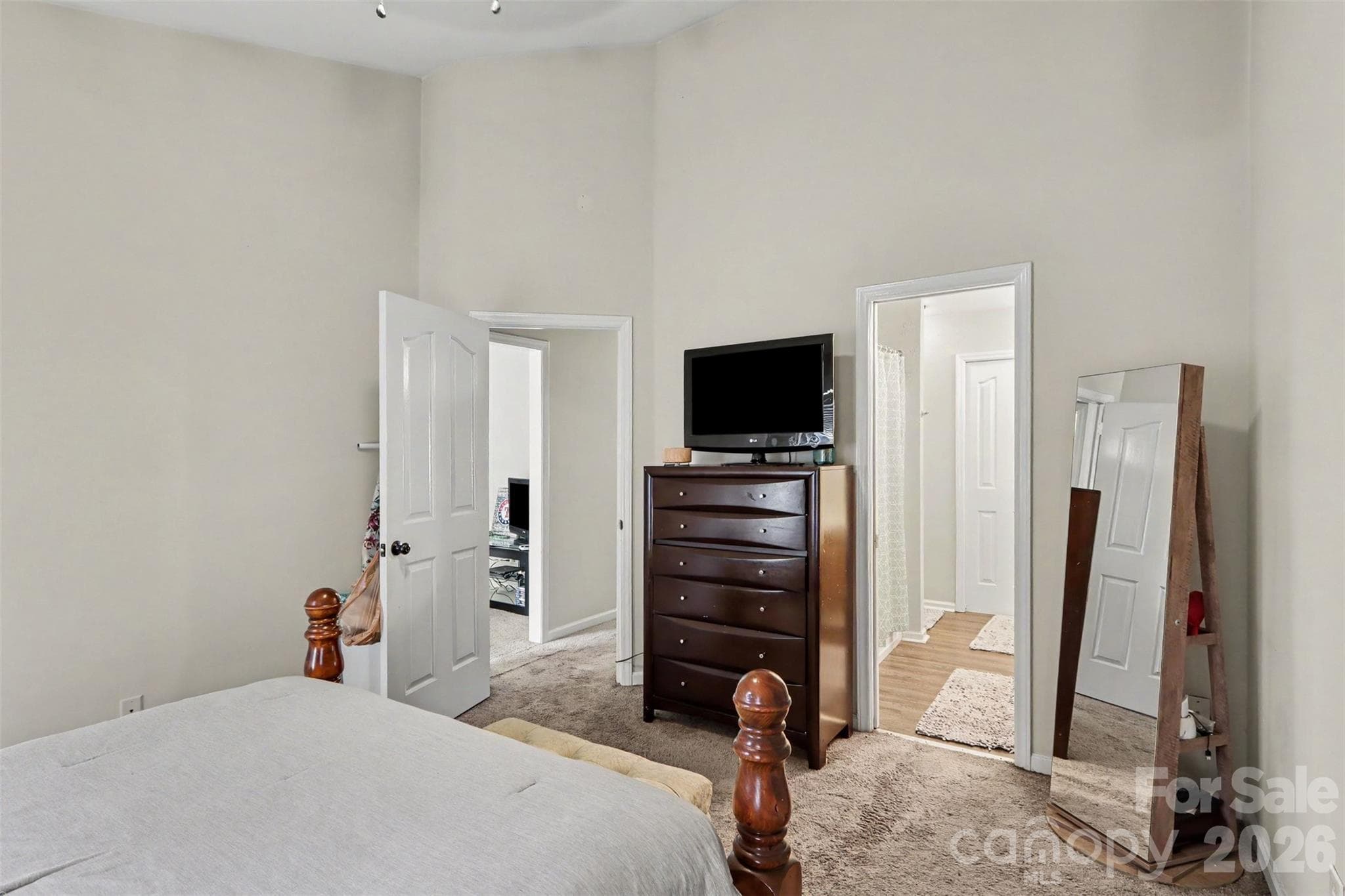 Townhouse at 8606 Fox Chase Lane, Charlotte, photo 20 of 27