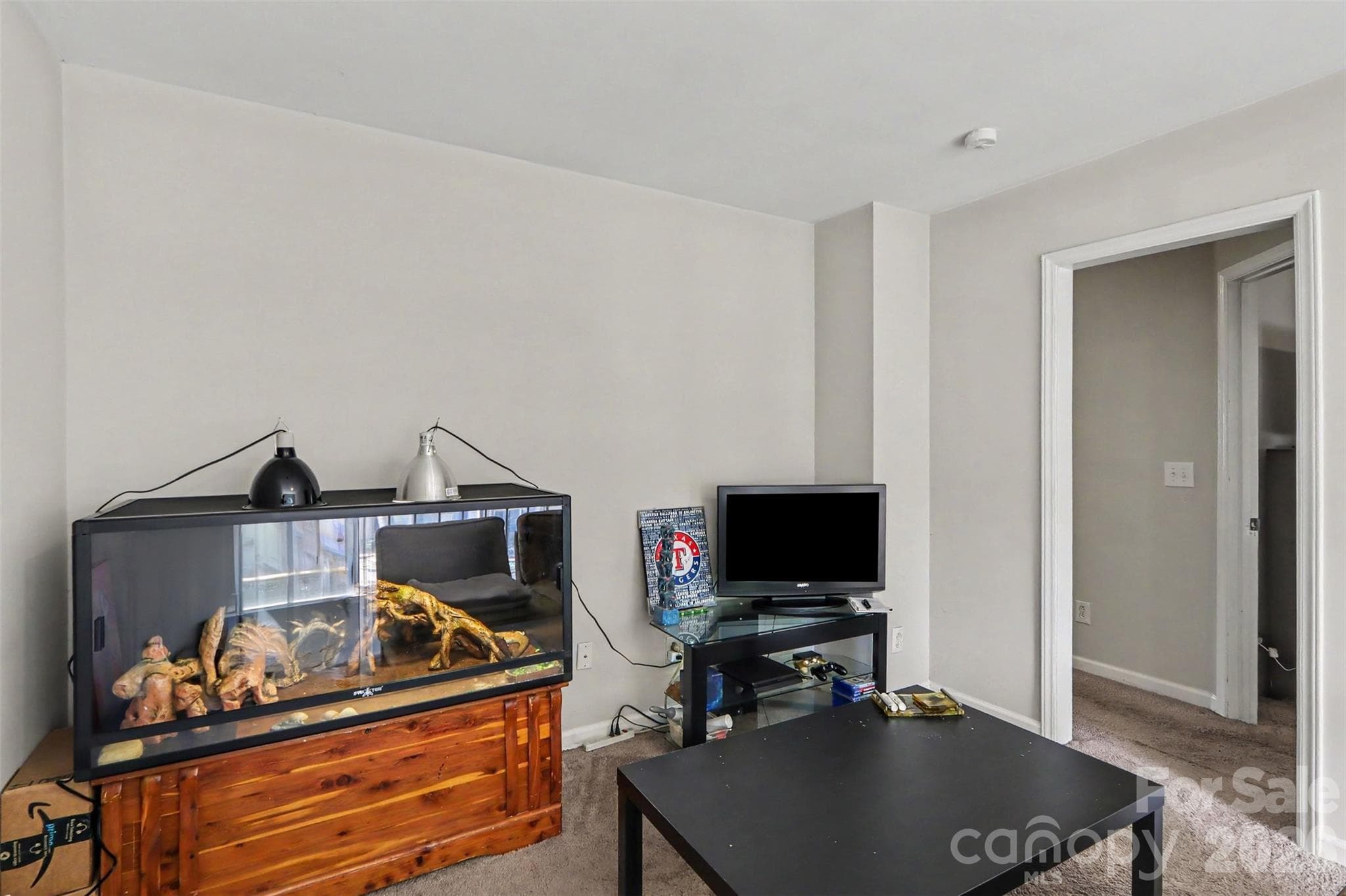 Townhouse at 8606 Fox Chase Lane, Charlotte, photo 21 of 27