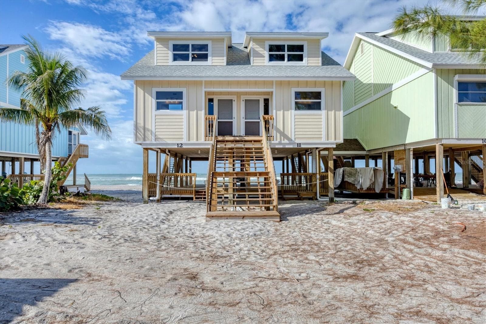 301 S GULF BLVD #11