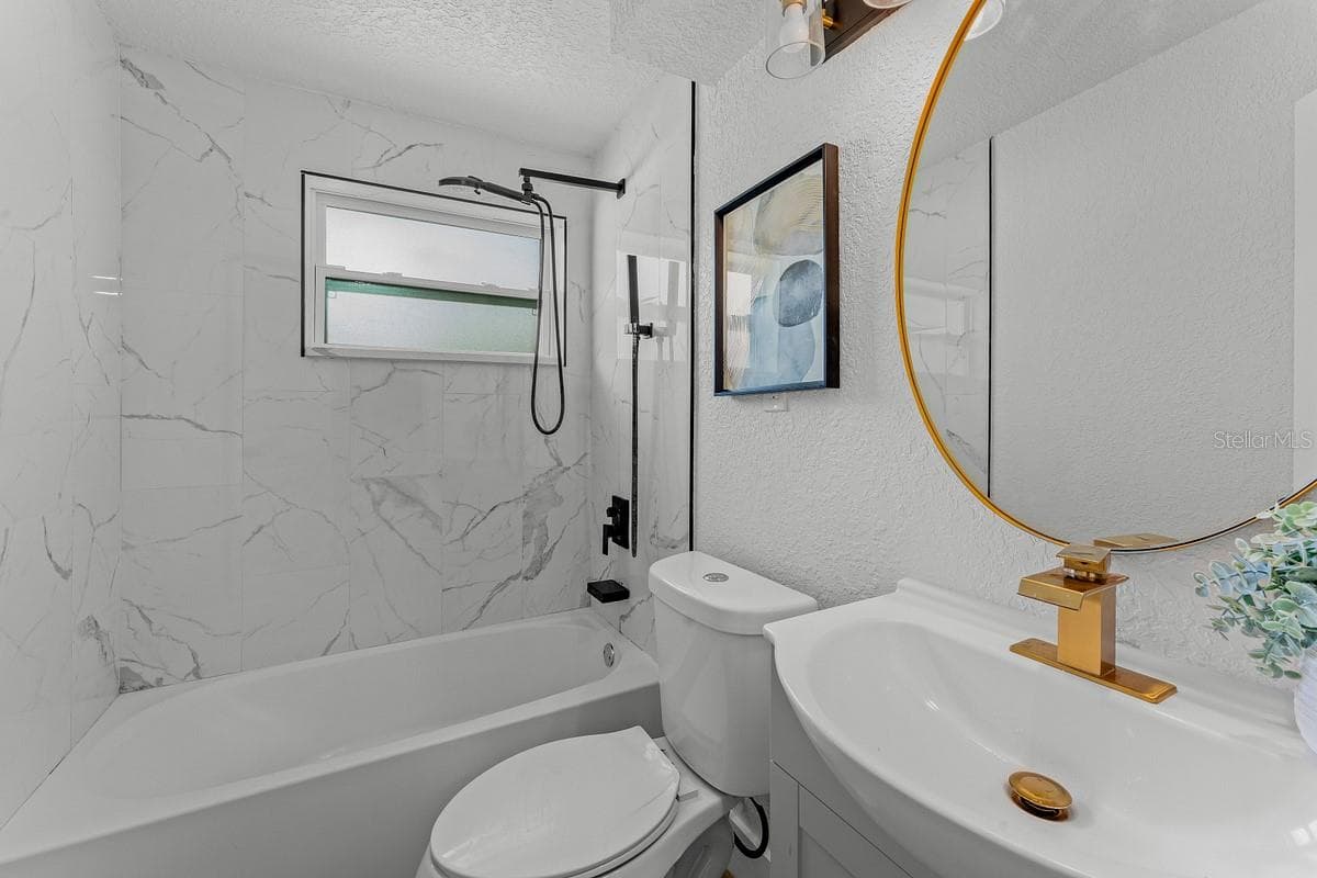 Single Family Residence at 849 LOGAN DR, LONGWOOD, photo 13 of 25