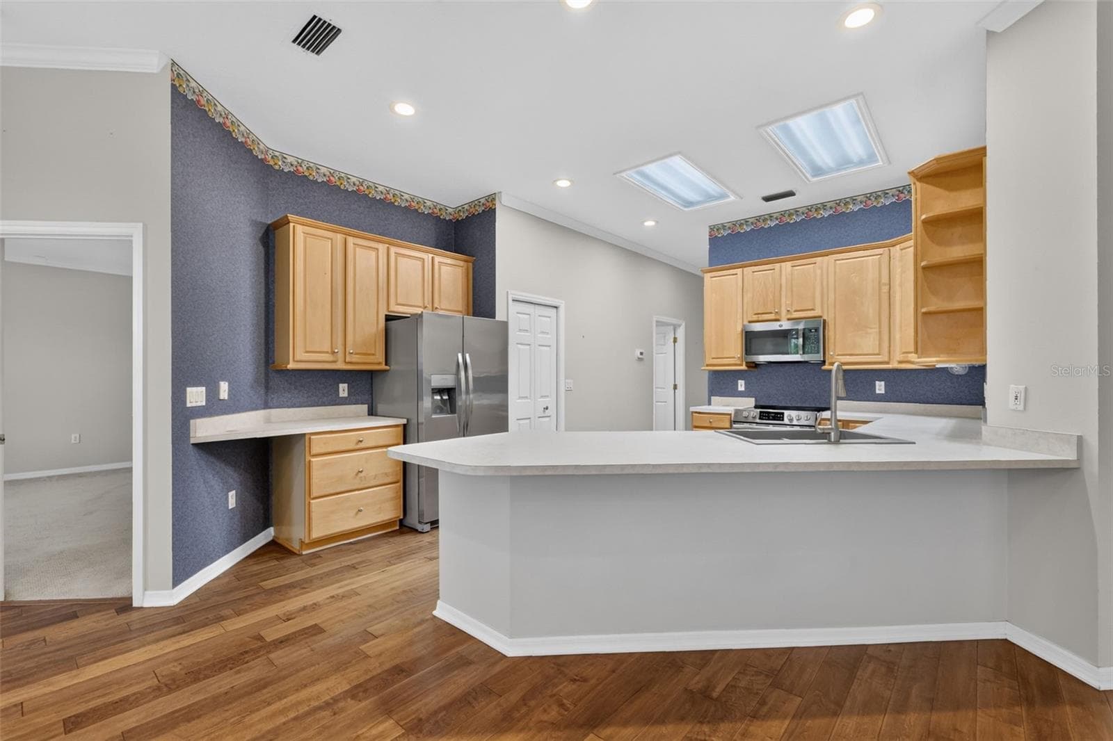 Single Family Residence at 705 HILLTOP CT, MOUNT DORA, photo 15 of 57