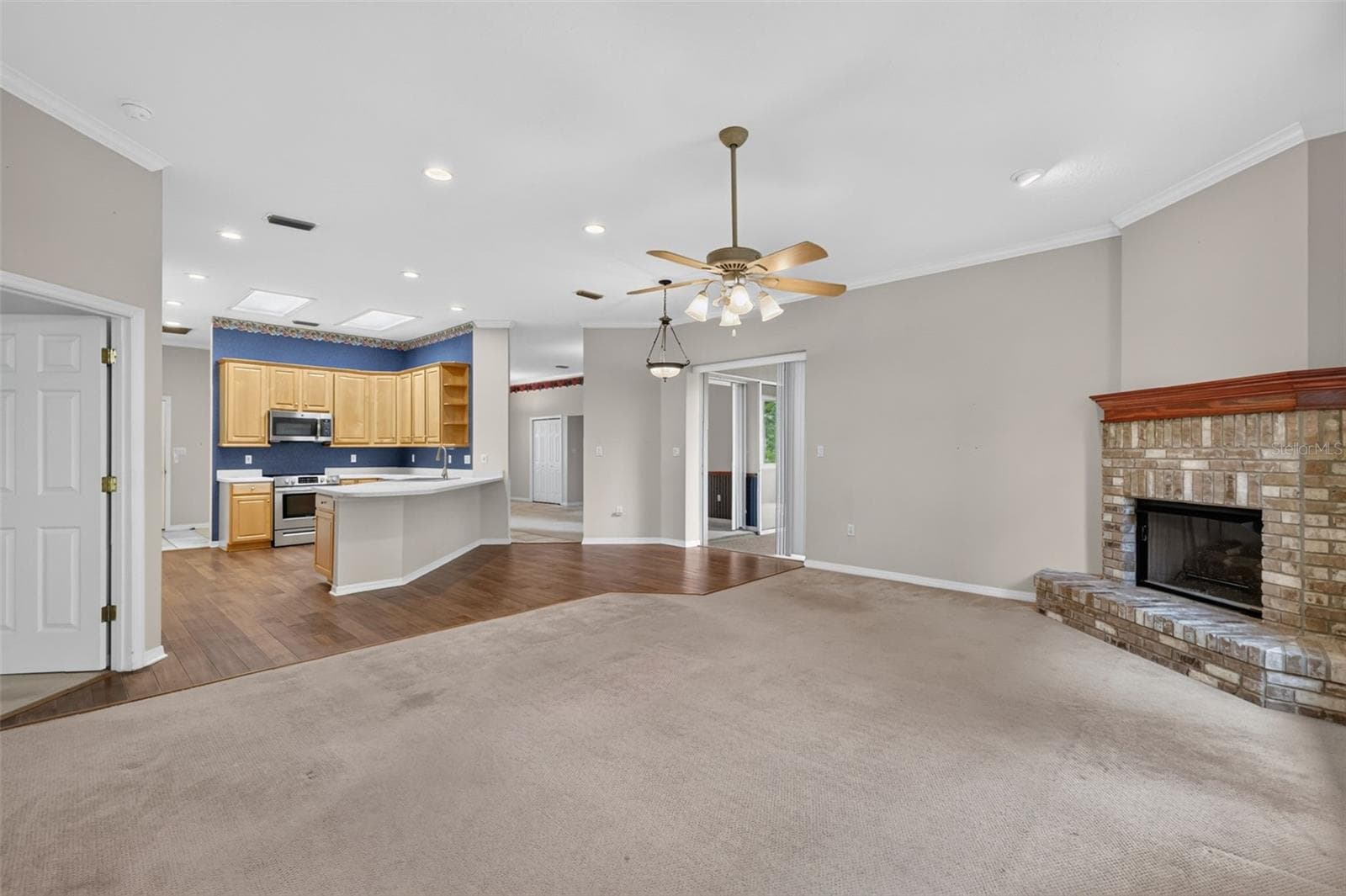 Single Family Residence at 705 HILLTOP CT, MOUNT DORA, photo 22 of 57