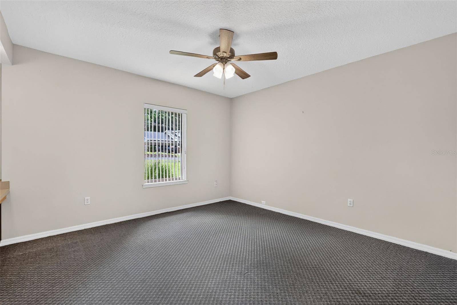 Single Family Residence at 705 HILLTOP CT, MOUNT DORA, photo 33 of 57
