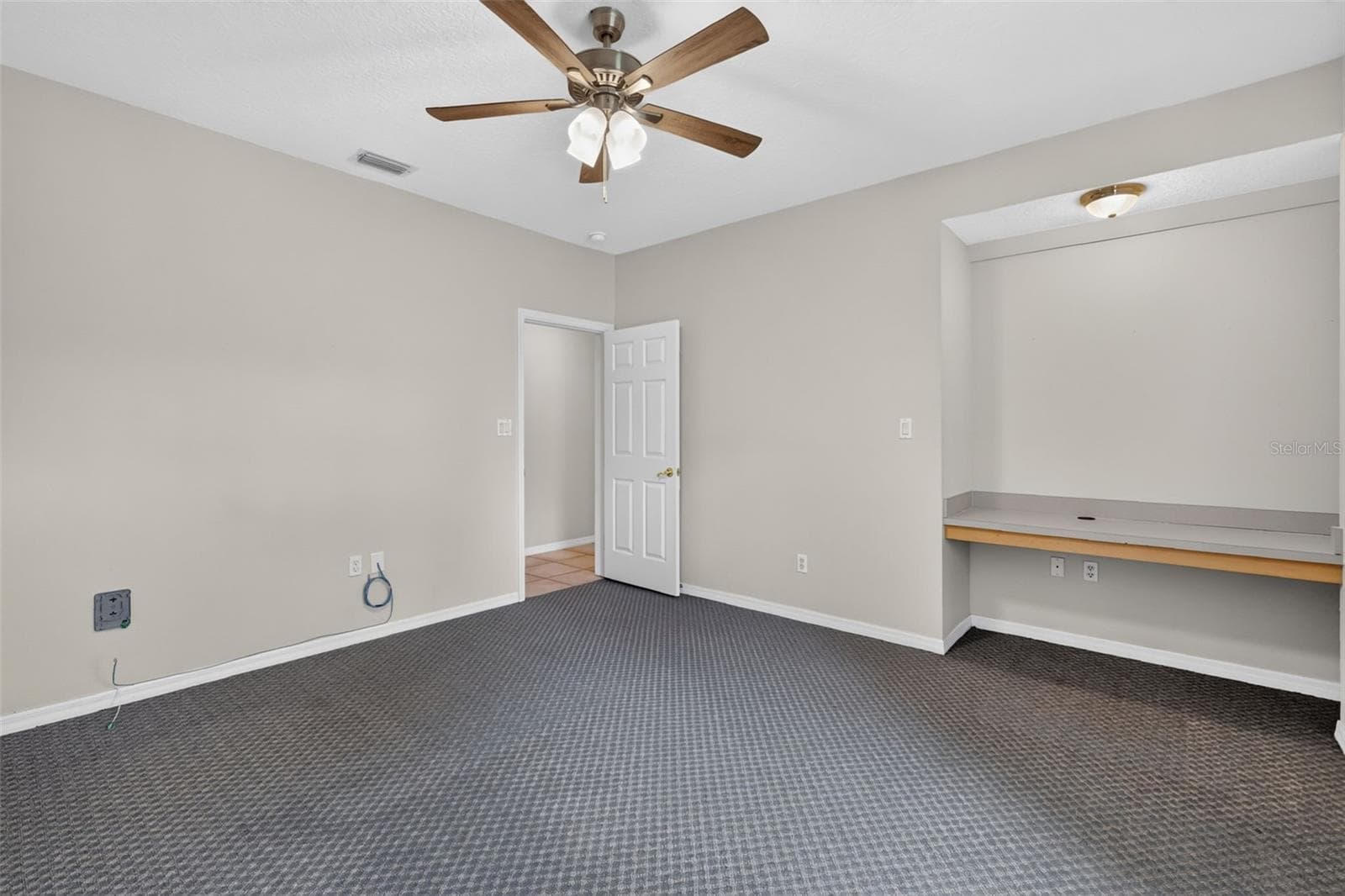 Single Family Residence at 705 HILLTOP CT, MOUNT DORA, photo 34 of 57