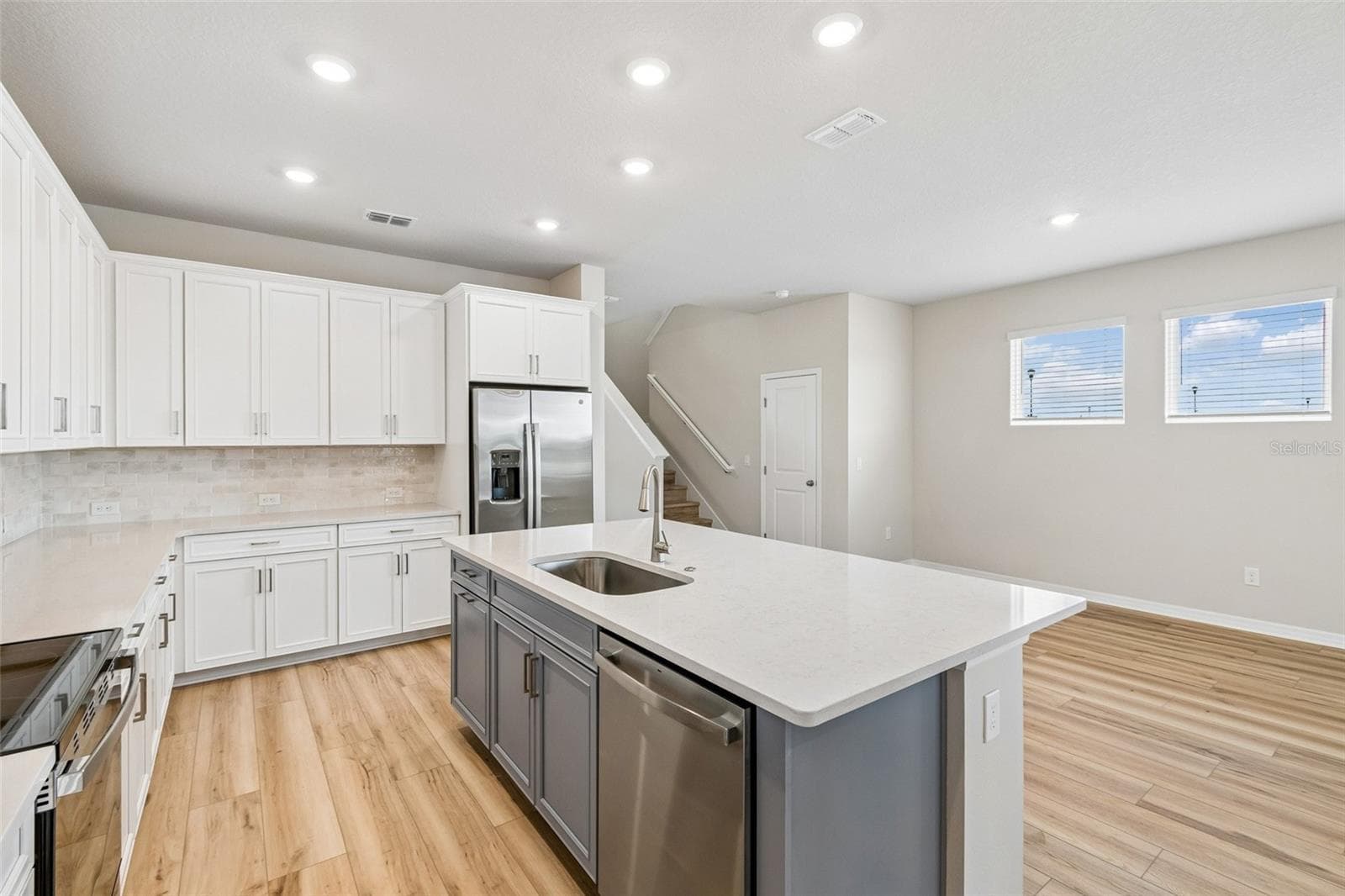 Kitchen - 5640 SAVANNA VALLEY TRL, ST CLOUD