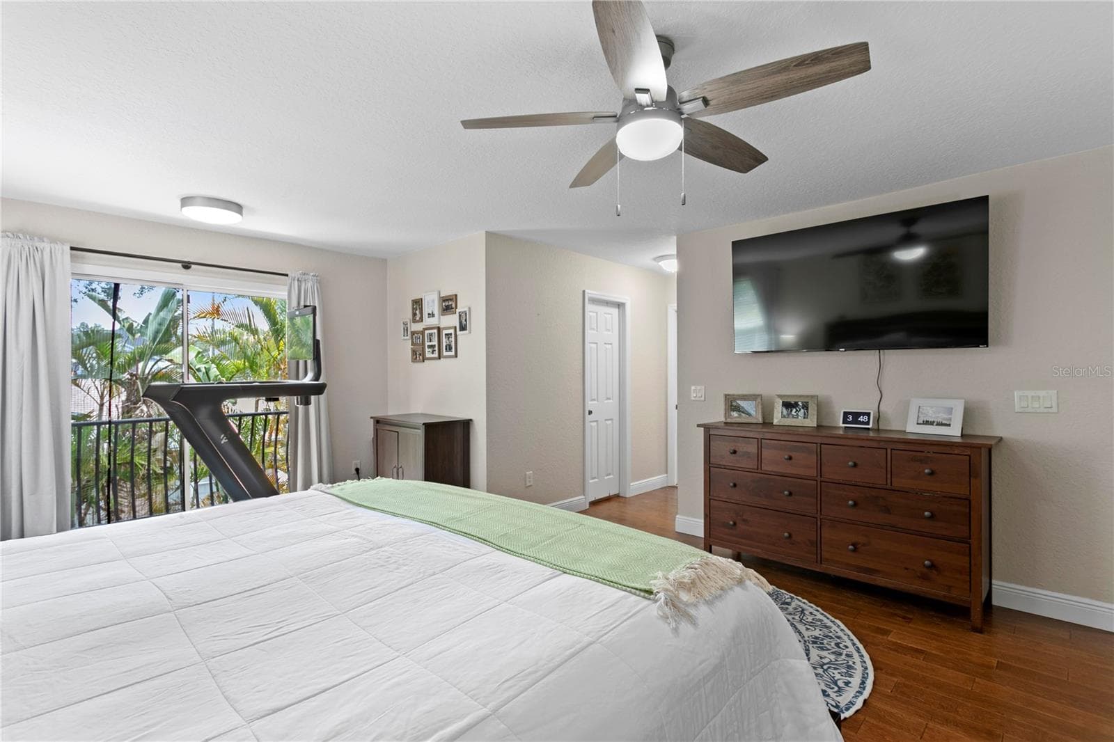 Single Family Residence at 3319 W VILLA ROSA ST, TAMPA, photo 24 of 39
