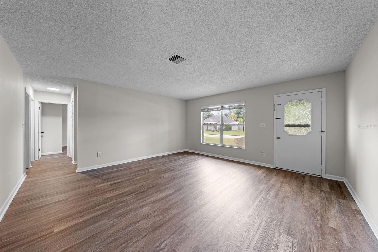 Single Family Residence at 1501 VIRGINIA AVE, ST CLOUD, photo 8 of 80