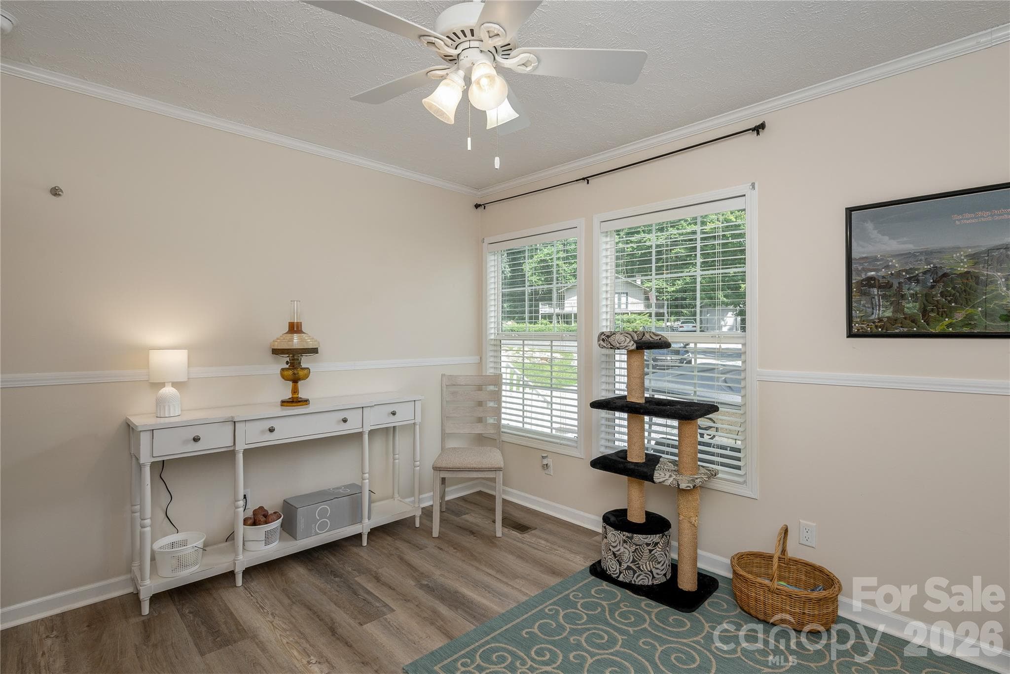 Single Family Residence at Hendersonville, photo 13 of 27
