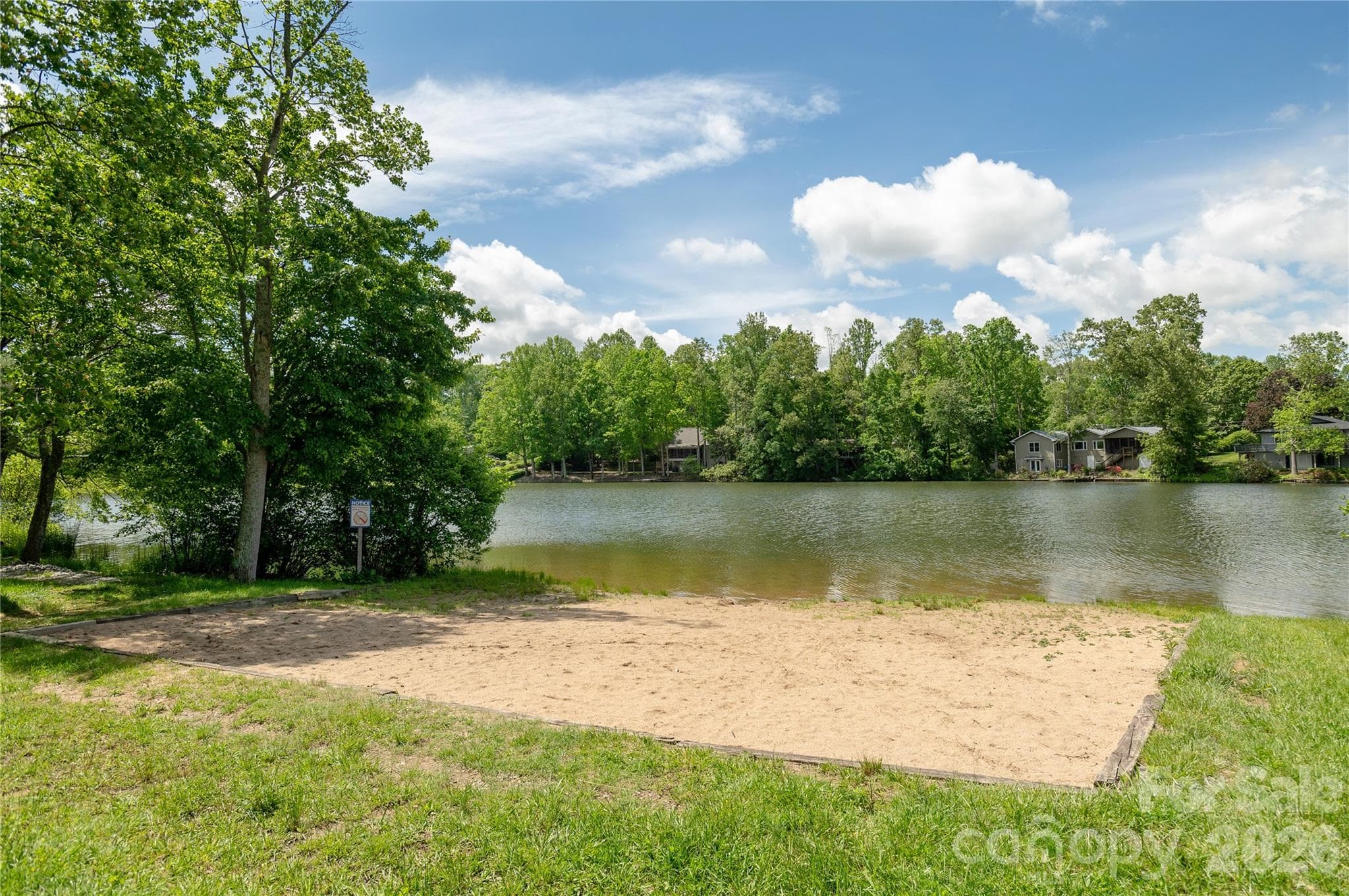 Single Family Residence at Hendersonville, photo 25 of 27