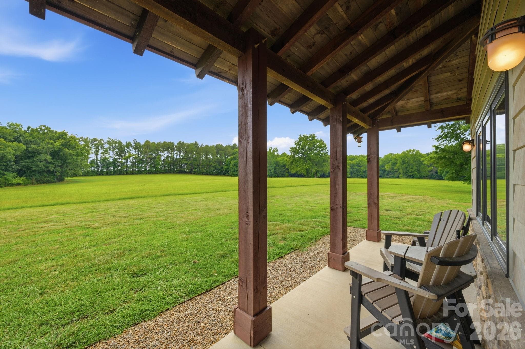Views of the hay fields and wildlife from covered porches - Lancaster