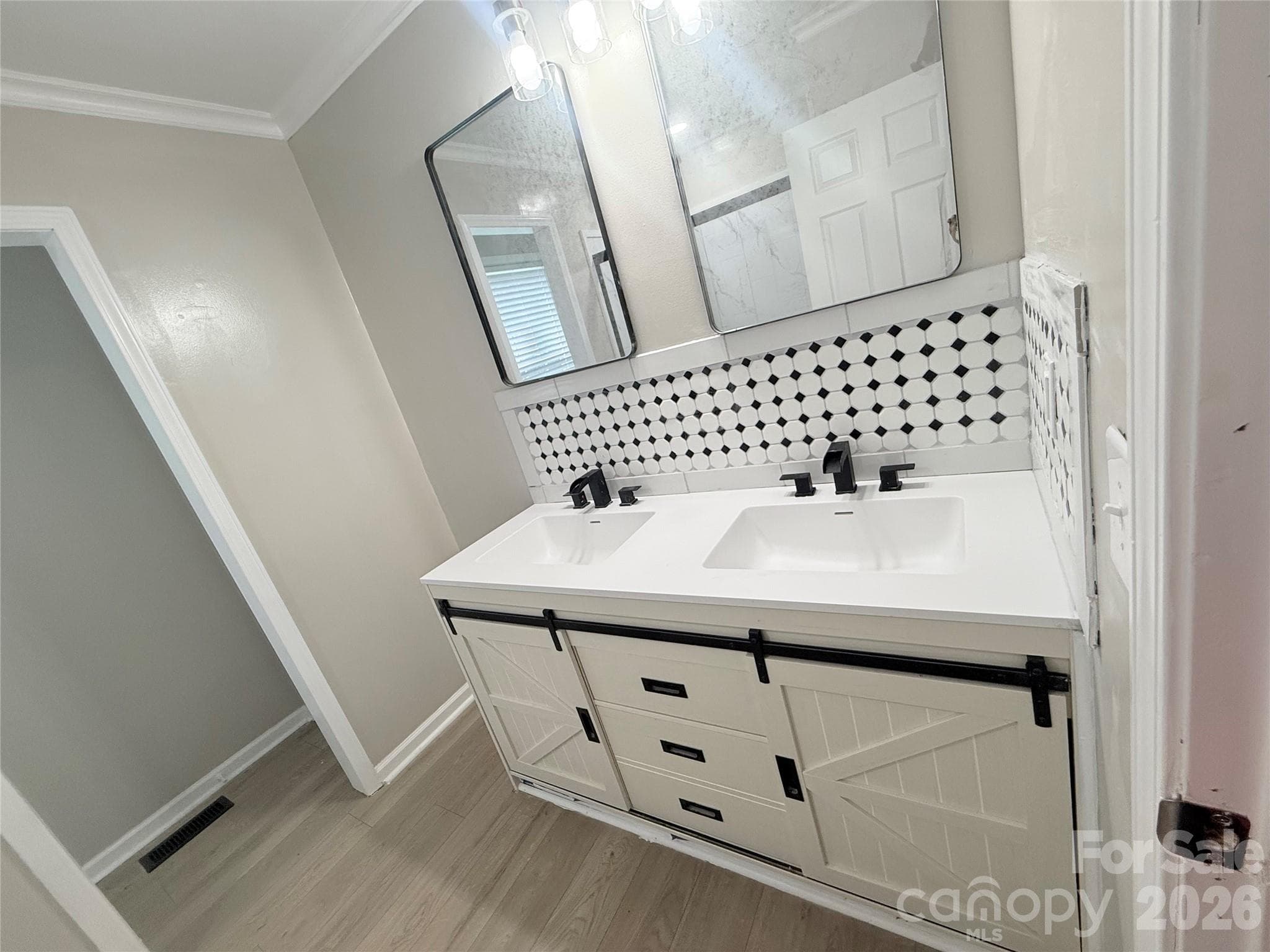 Primary Bethroom - 409 Redding Street, Gastonia