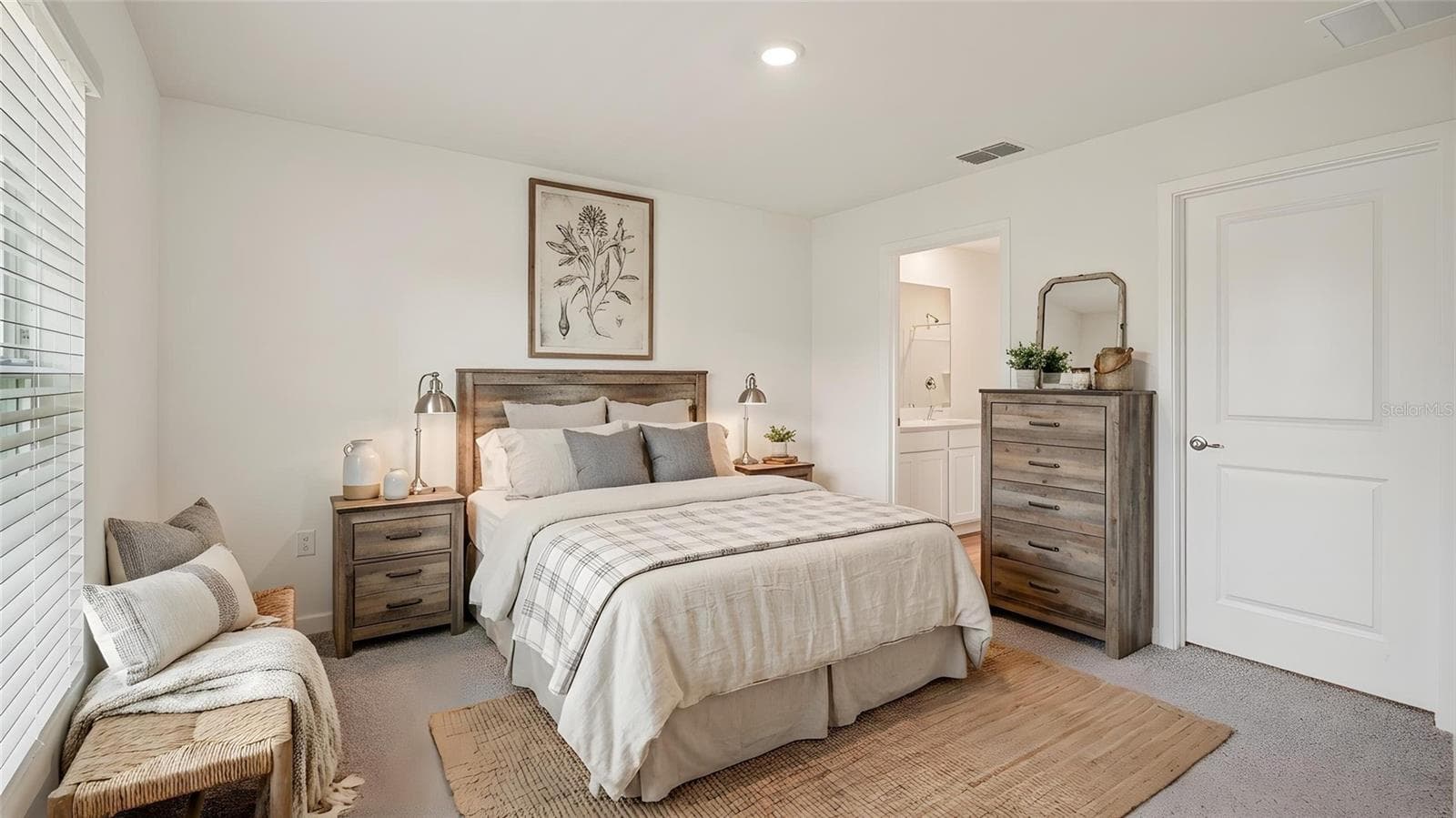 Single Family Residence at 1029 COMMONS WAY, PORT ORANGE, photo 5 of 11