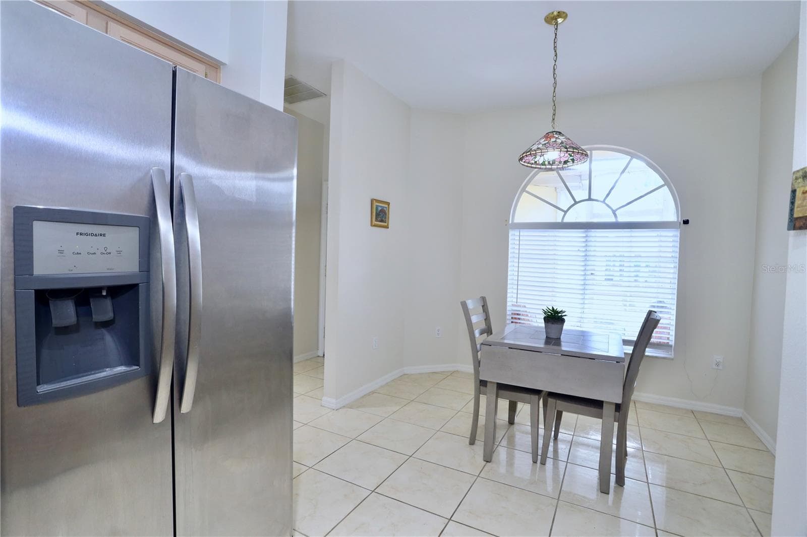 Breakfast nook - 170 CLUB VILLAS LN, KISSIMMEE