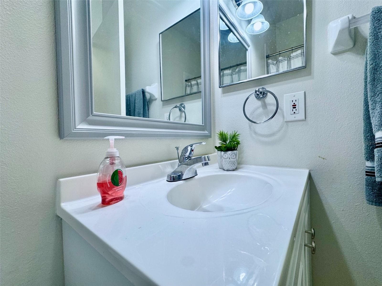 Guest bath - 170 CLUB VILLAS LN, KISSIMMEE