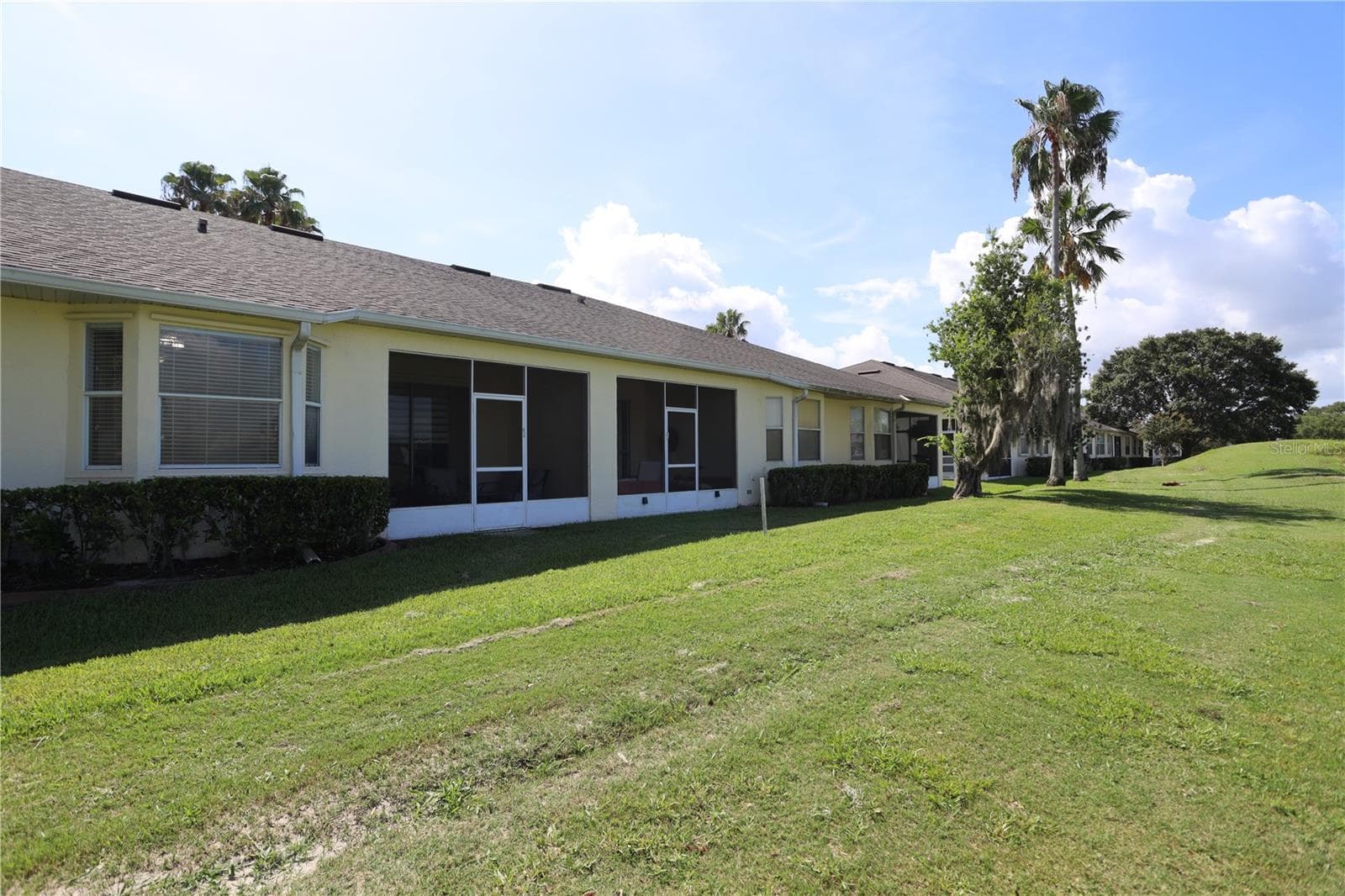Rear view - 170 CLUB VILLAS LN, KISSIMMEE