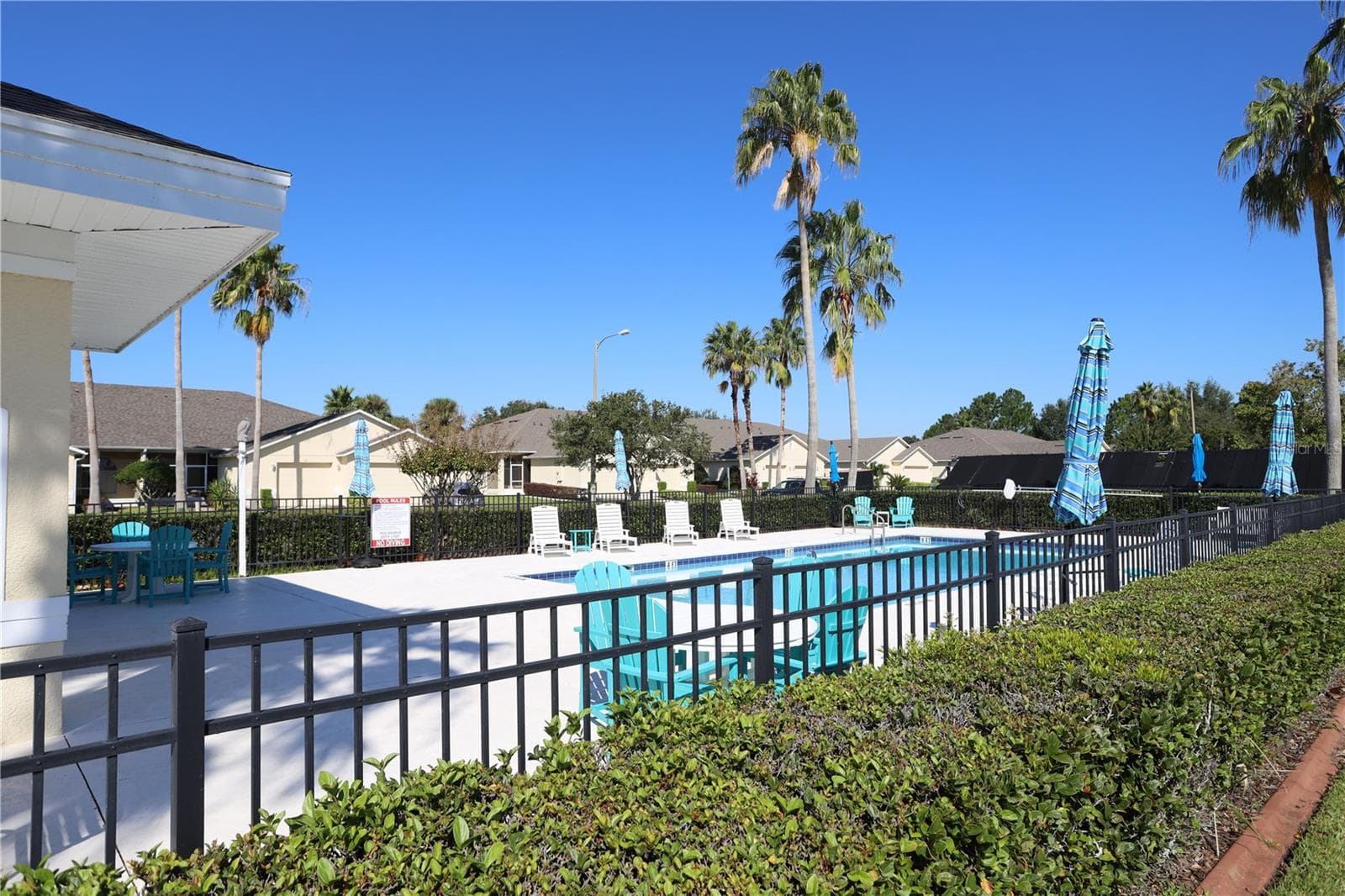 Club Villas Pool - 170 CLUB VILLAS LN, KISSIMMEE