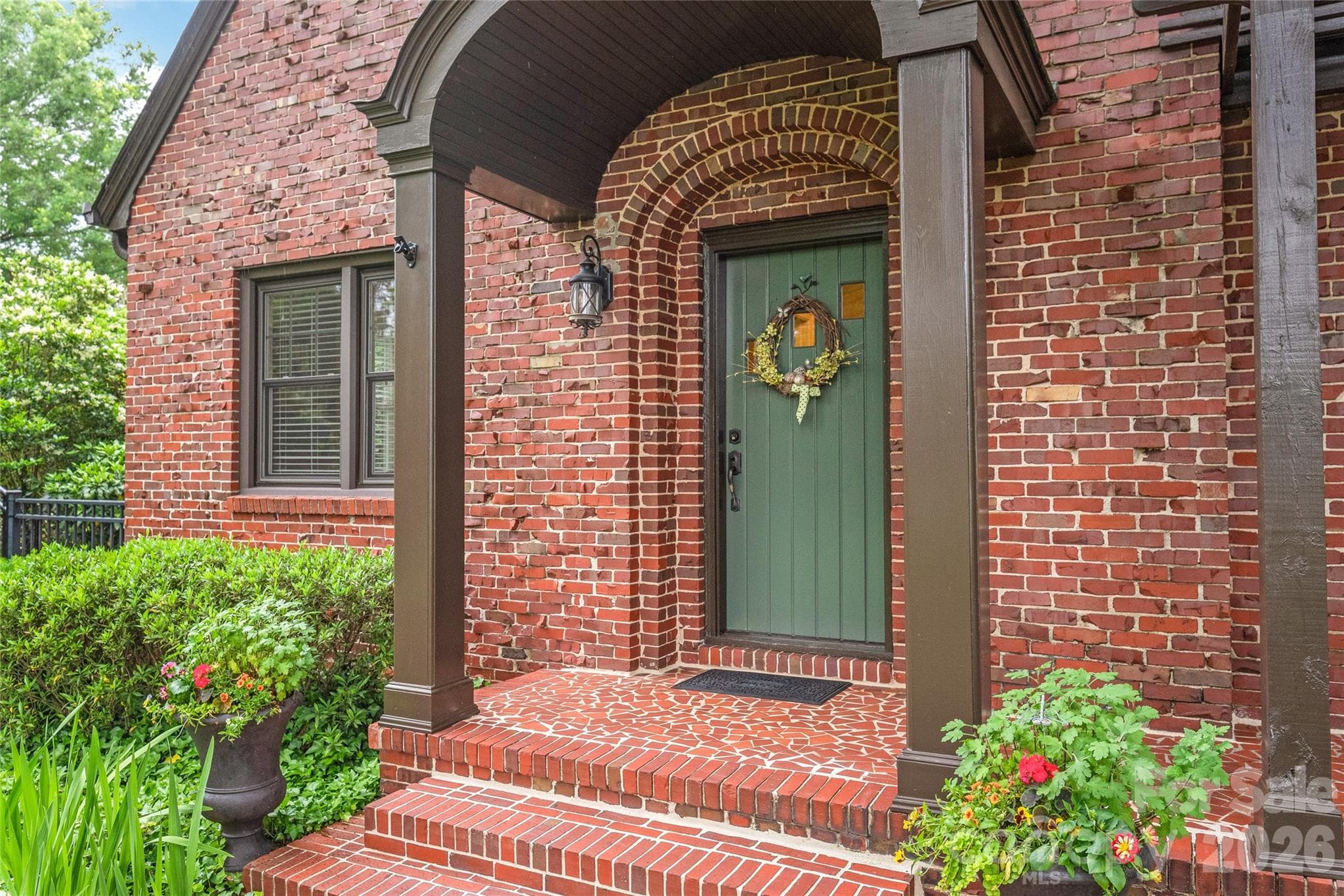 Beautiful clinker brickwork. Rare and beautifully done! - 600 S Central Avenue, Belmont