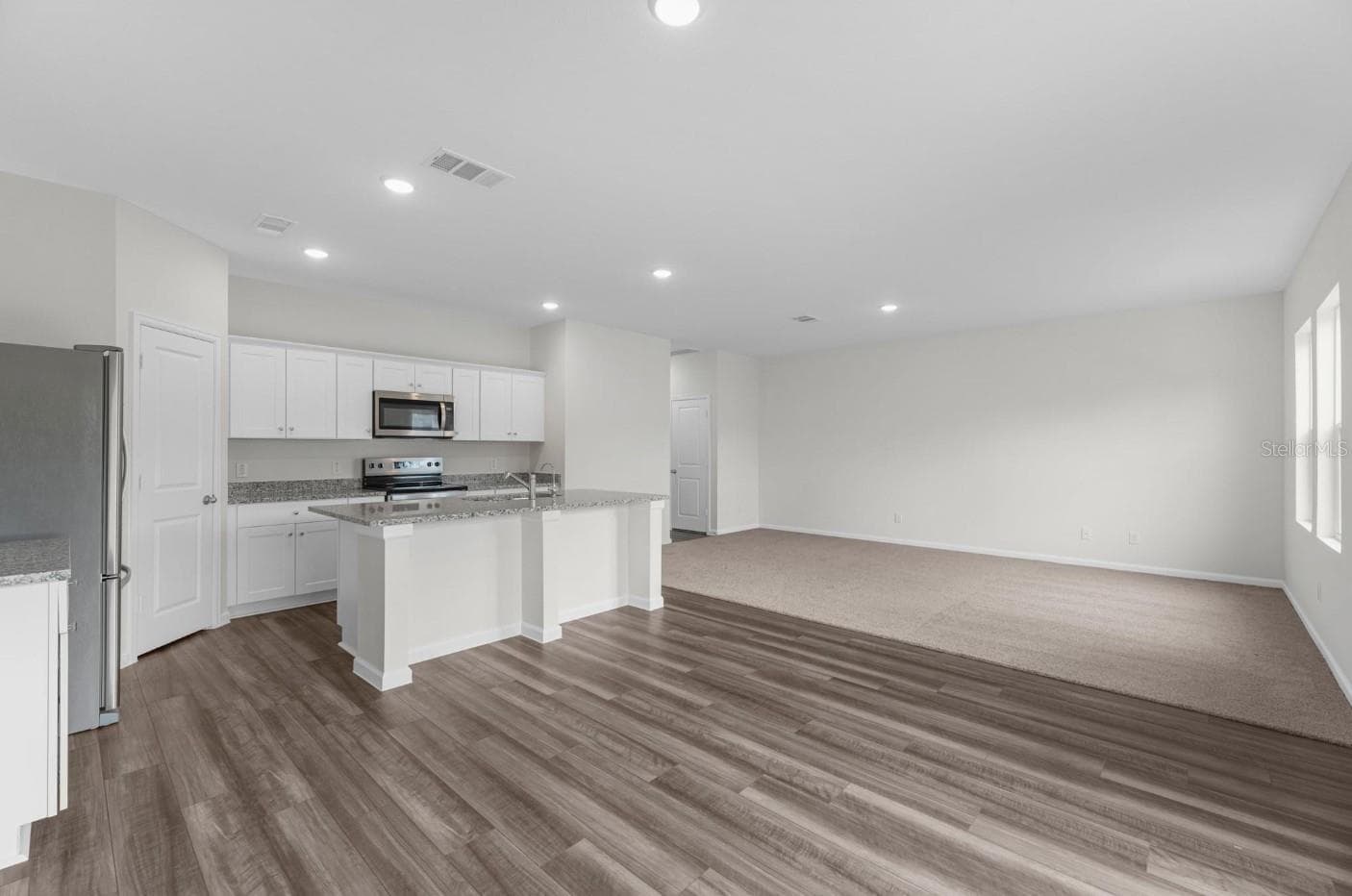 Single Family Residence at 10539 CURVING CREEK LOOP, PARRISH, photo 8 of 16