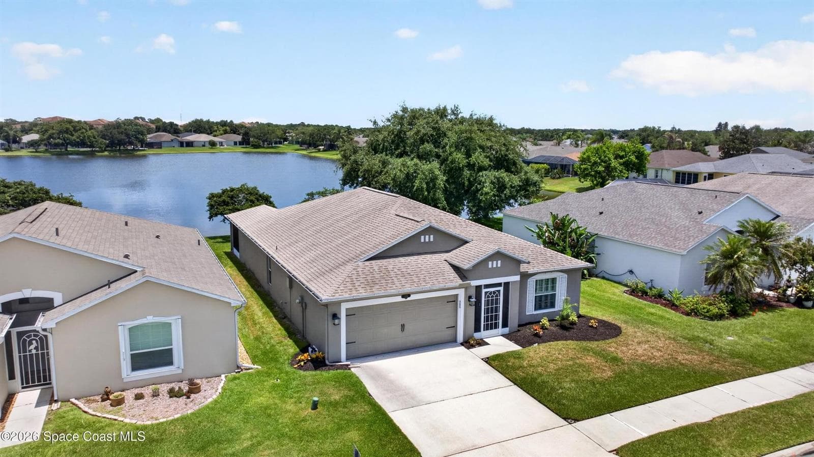 2336 DEERCROFT DR