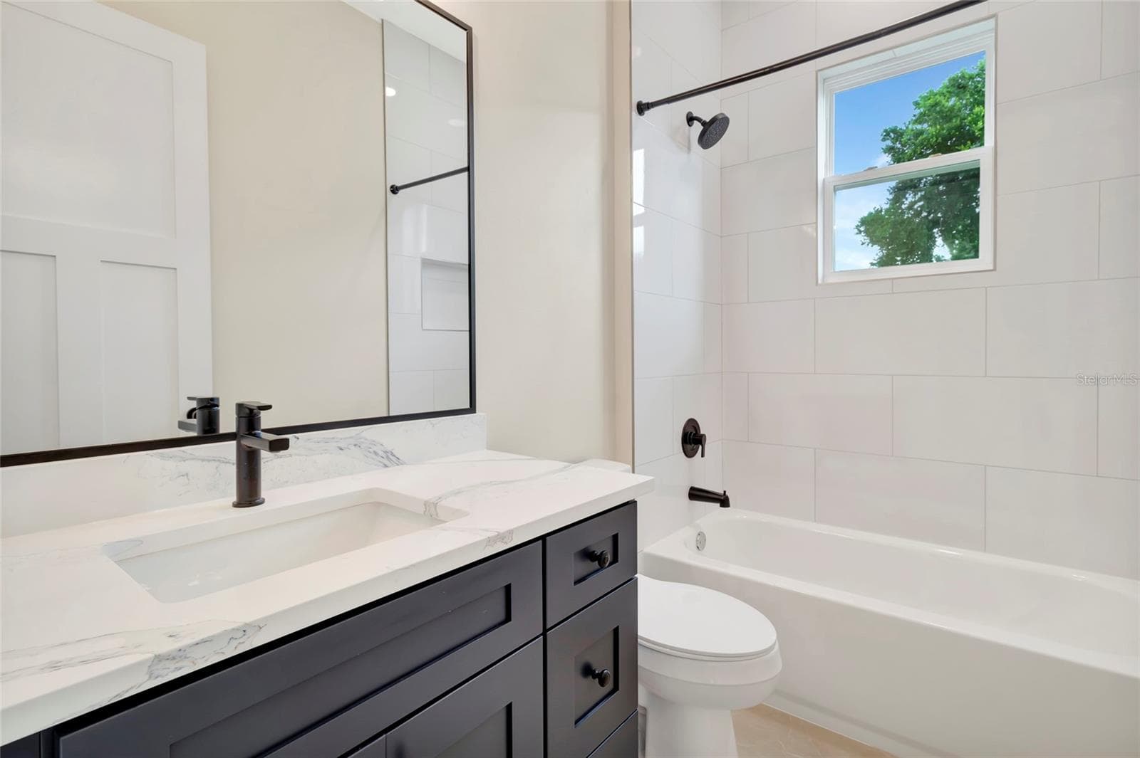 Single Family Residence at 17605 NINTH ST, MONTVERDE, photo 25 of 47