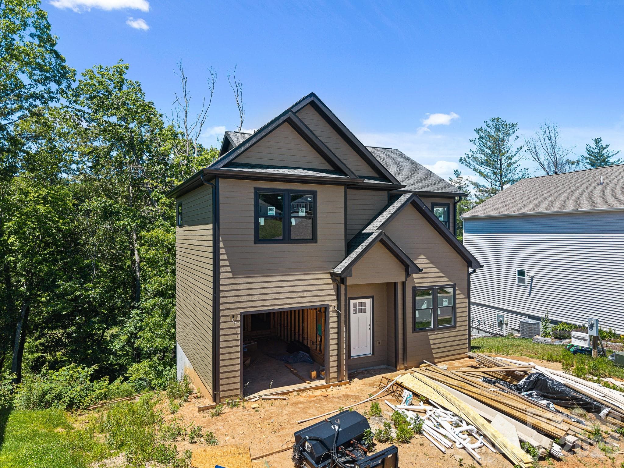 Single Family Residence at Asheville, photo 4 of 40