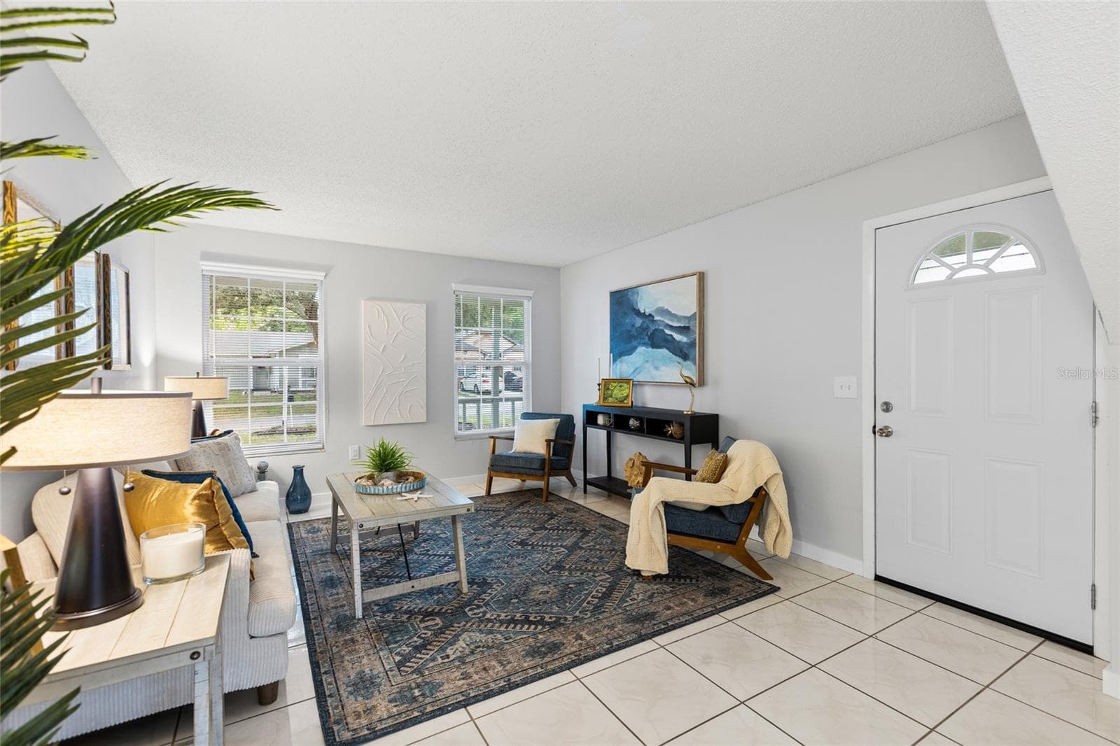 Single Family Residence at 7608 WILLOW PARK DR, TEMPLE TERRACE, photo 3 of 27
