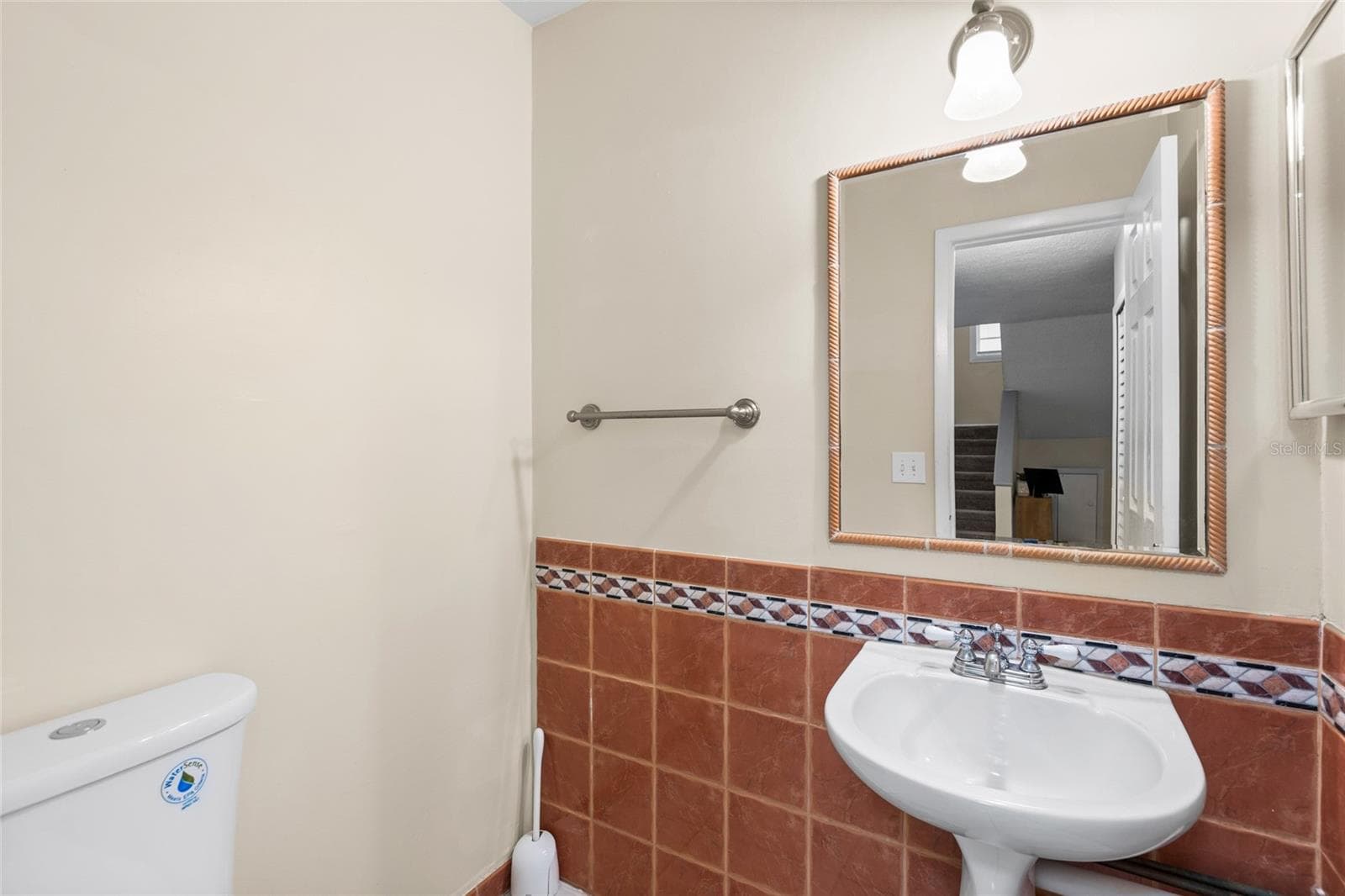 Single Family Residence at 7608 WILLOW PARK DR, TEMPLE TERRACE, photo 8 of 27
