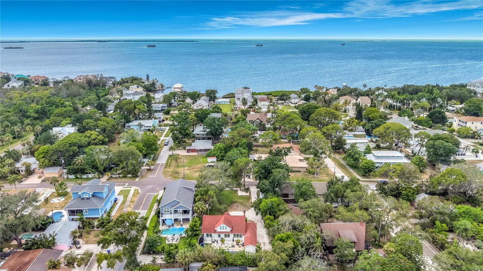 Single Family Residence at 675 S VINCENT ST, CRYSTAL BEACH, photo 2 of 46