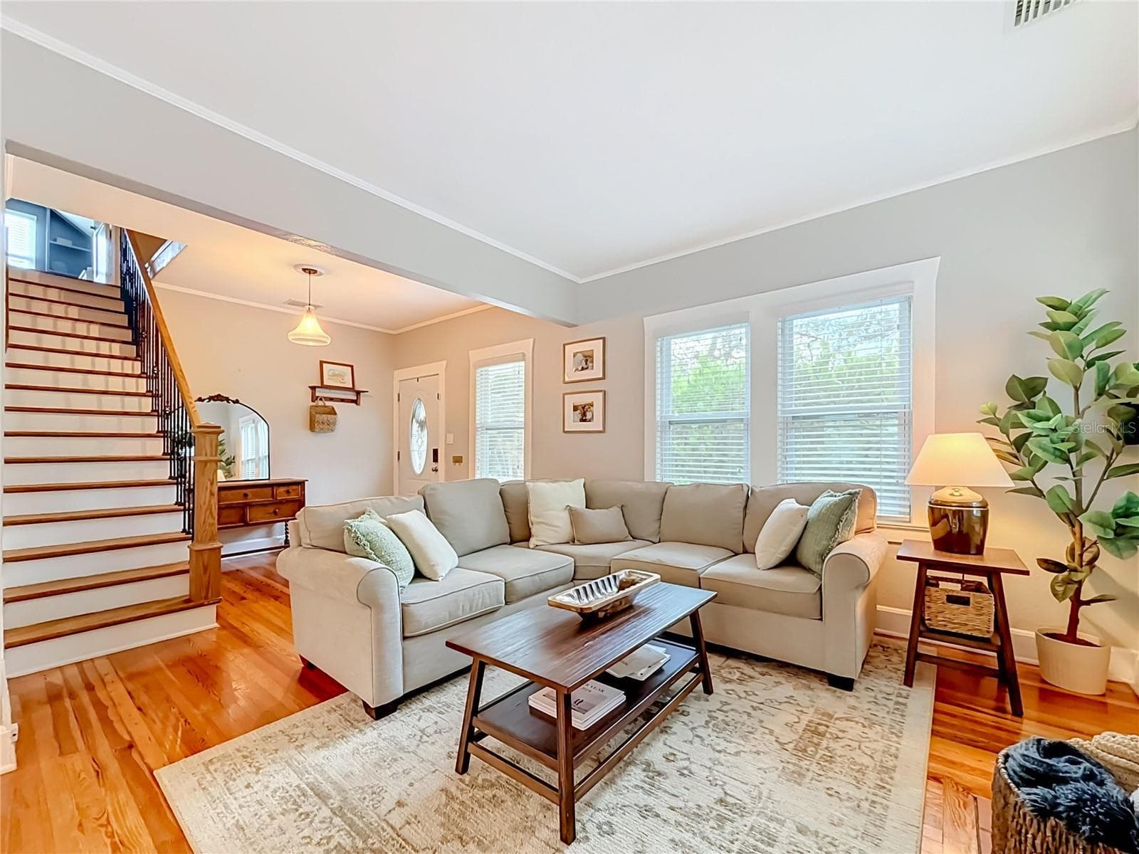 Single Family Residence at 675 S VINCENT ST, CRYSTAL BEACH, photo 9 of 46