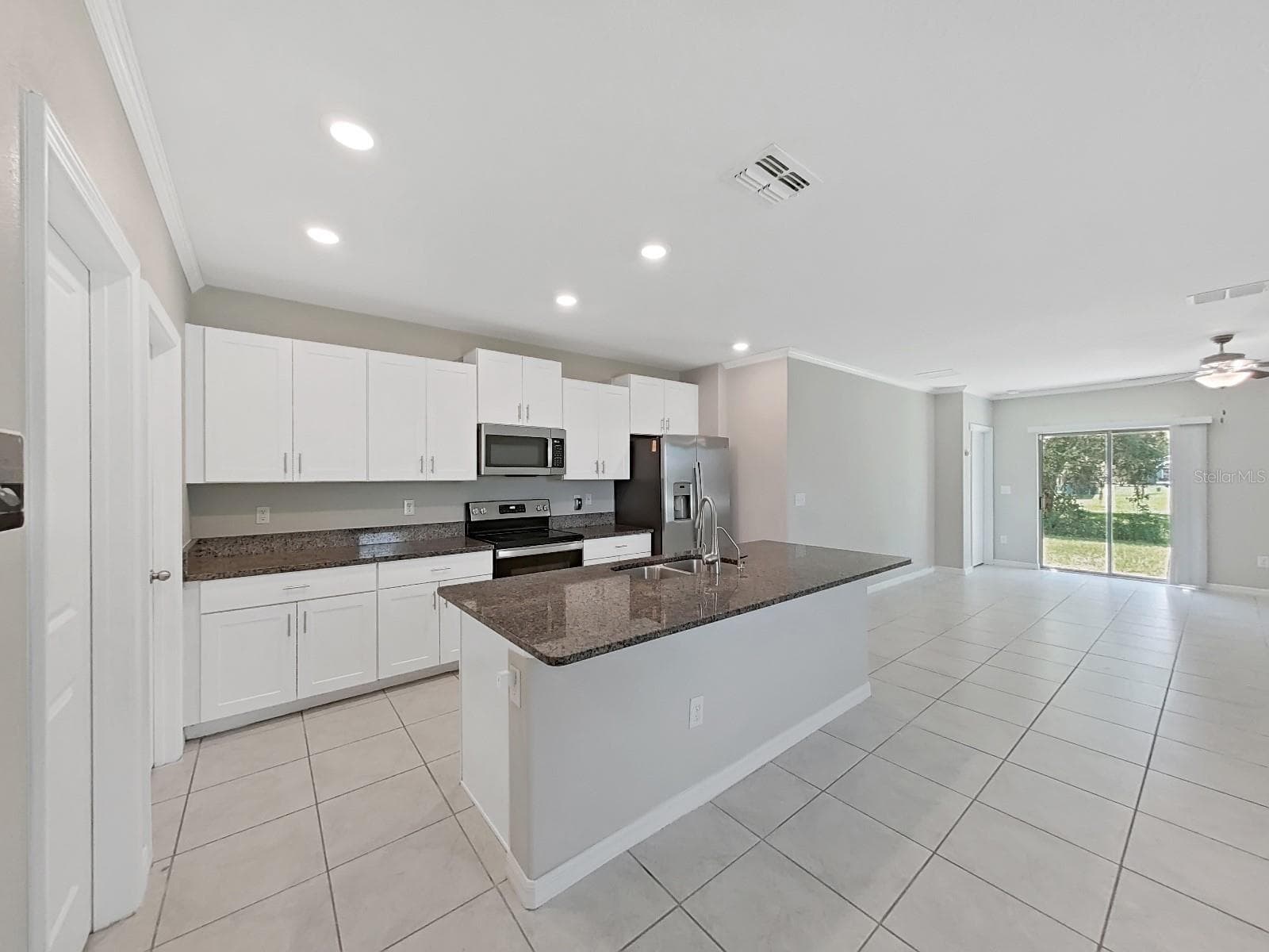 Single Family Residence at 13678 SEA BRIDGE DR, HUDSON, photo 12 of 67