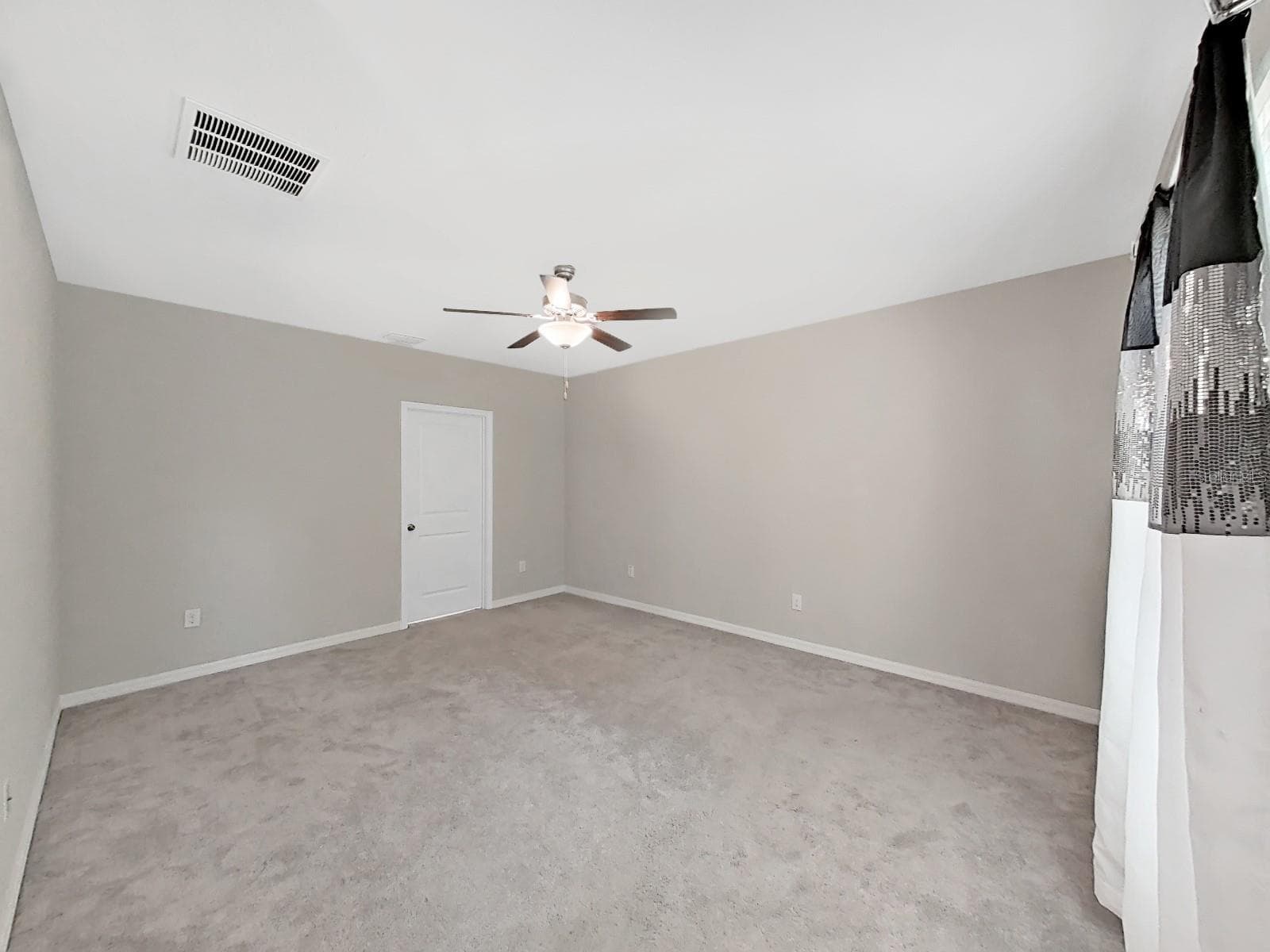 Single Family Residence at 13678 SEA BRIDGE DR, HUDSON, photo 24 of 67